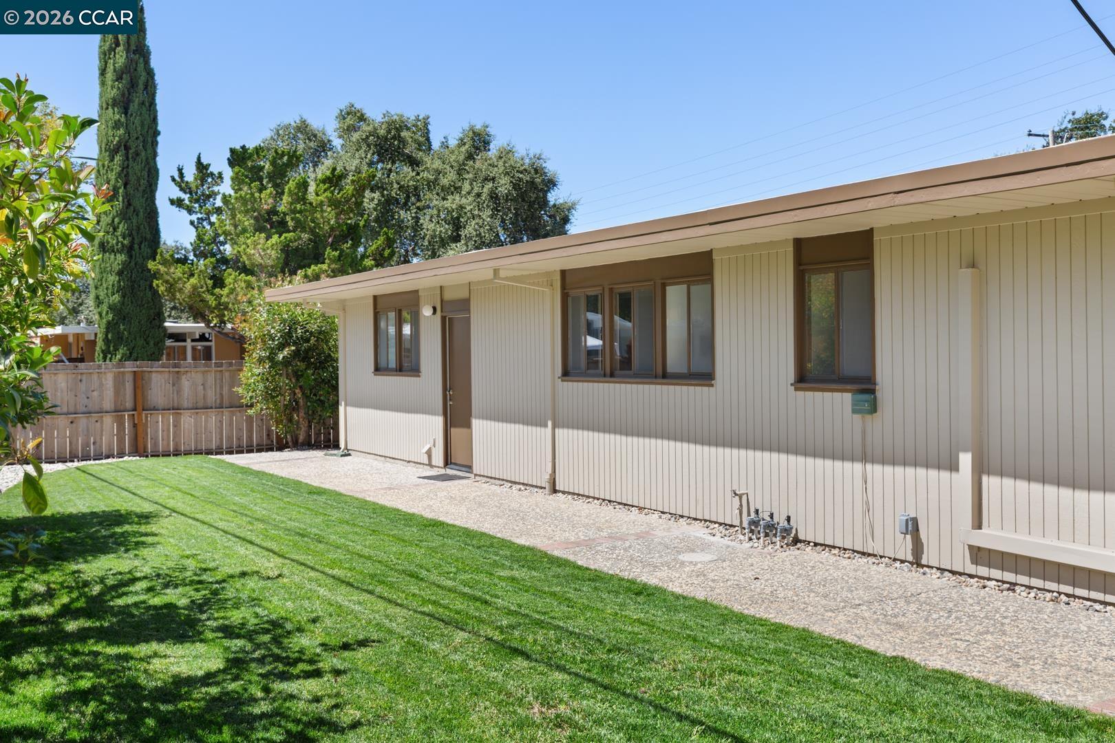 247 Los Cerros Ave, Walnut Creek CA 94598 — photo 54