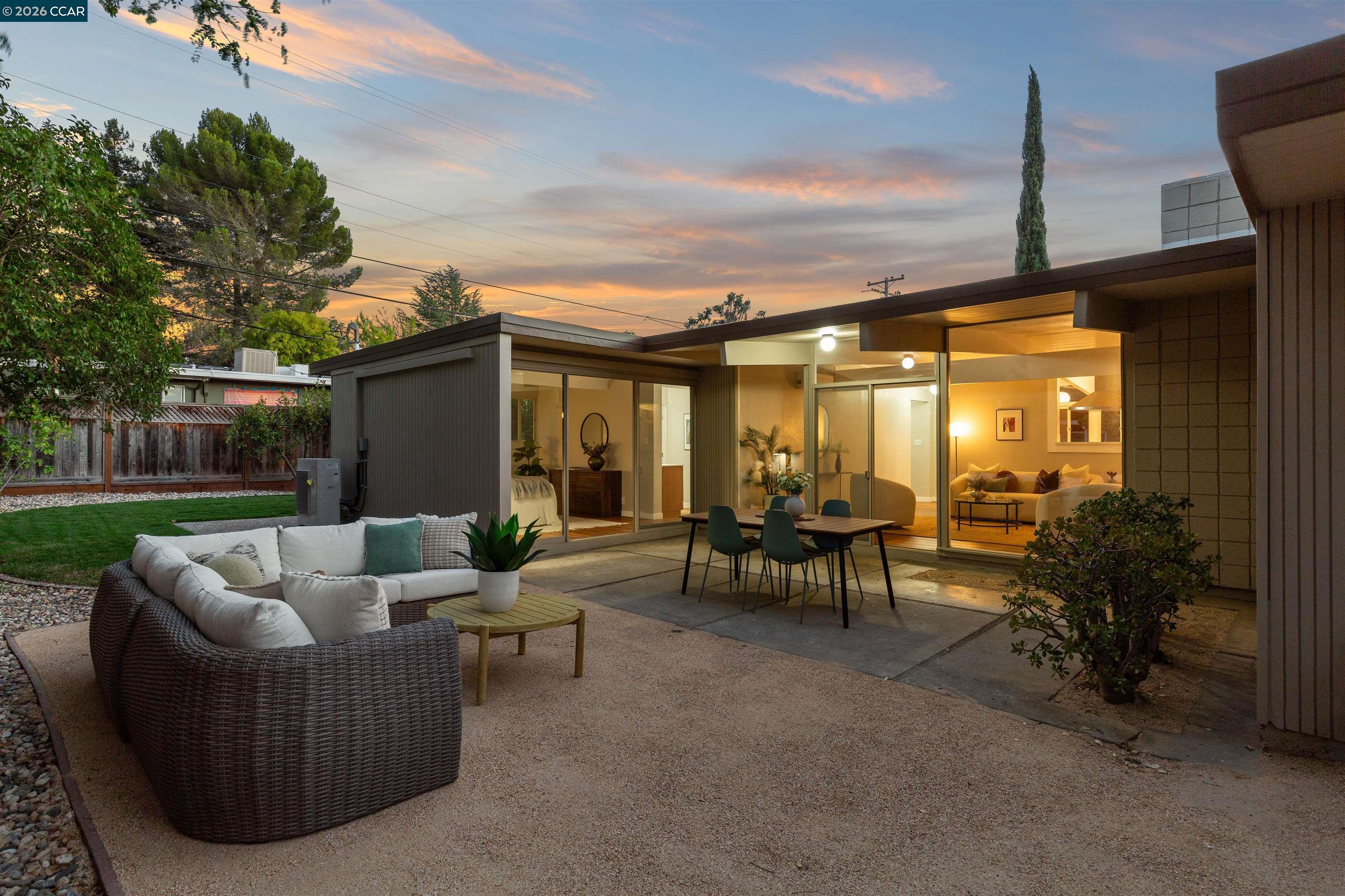 247 Los Cerros Ave, Walnut Creek CA 94598 — photo 57