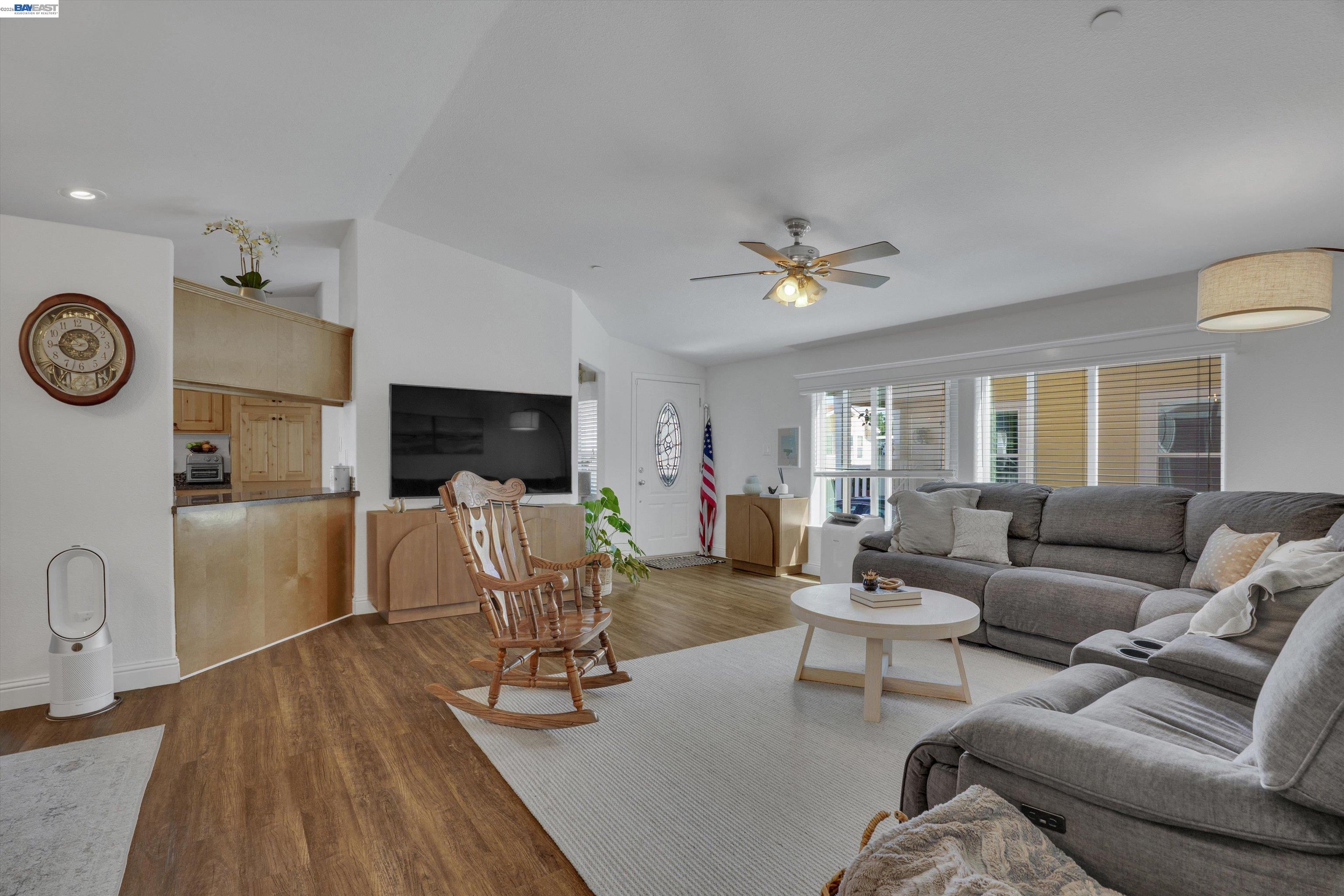 60 Palm Dr, Union City CA 94587 — photo 7