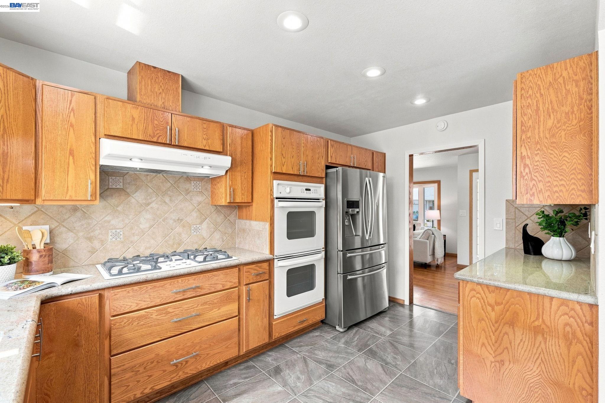 32235 Pulaski Dr, Hayward CA 94544 — photo 16