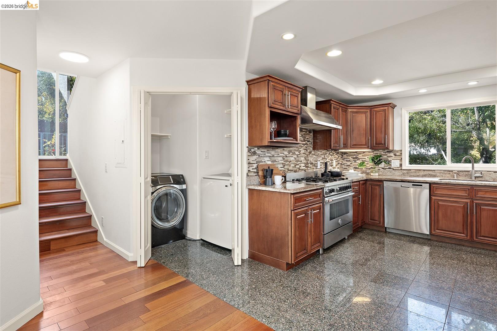 873 Hillside Ave, Albany CA 94706 — photo 10