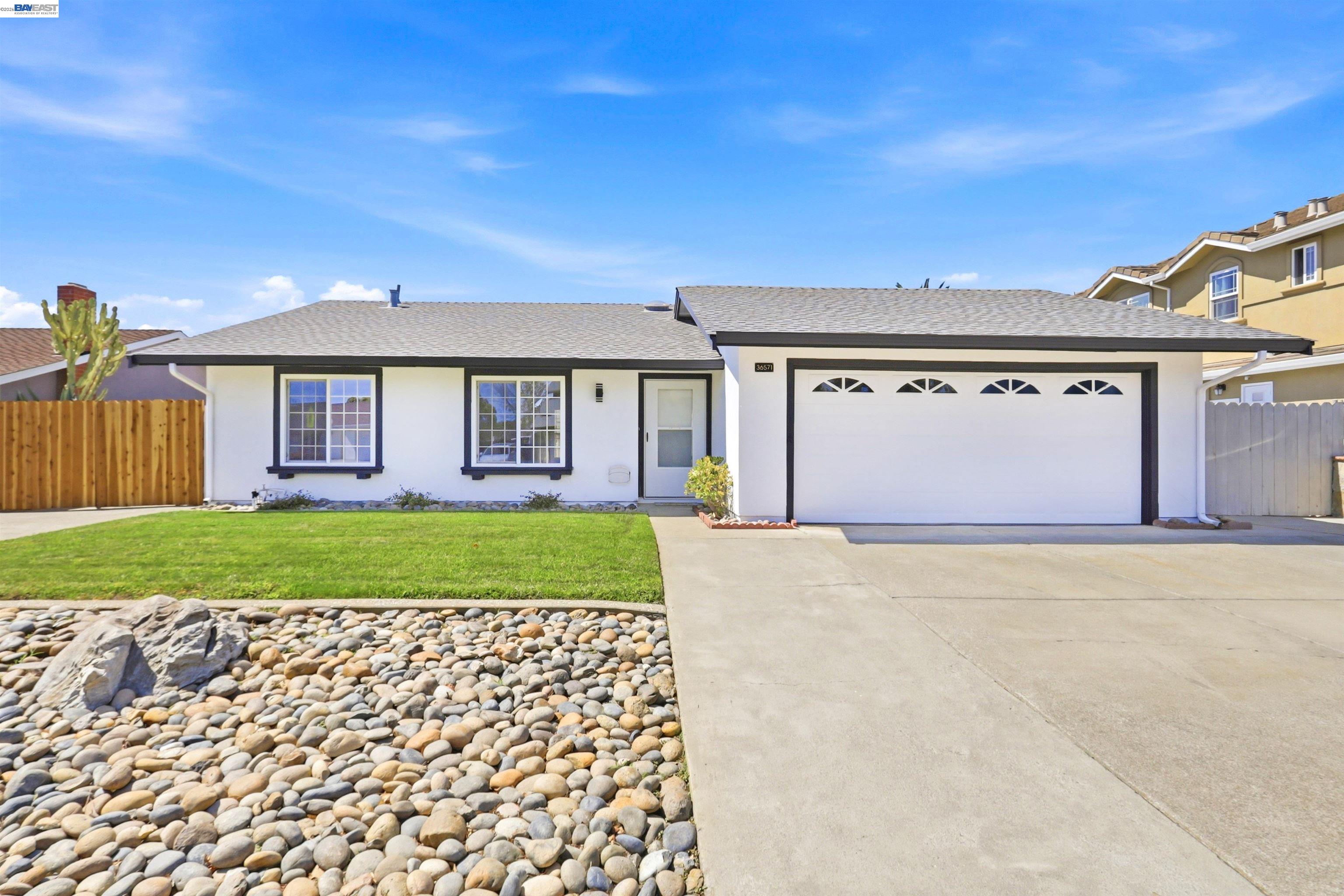 Front Image Thumbnail for BE41146261