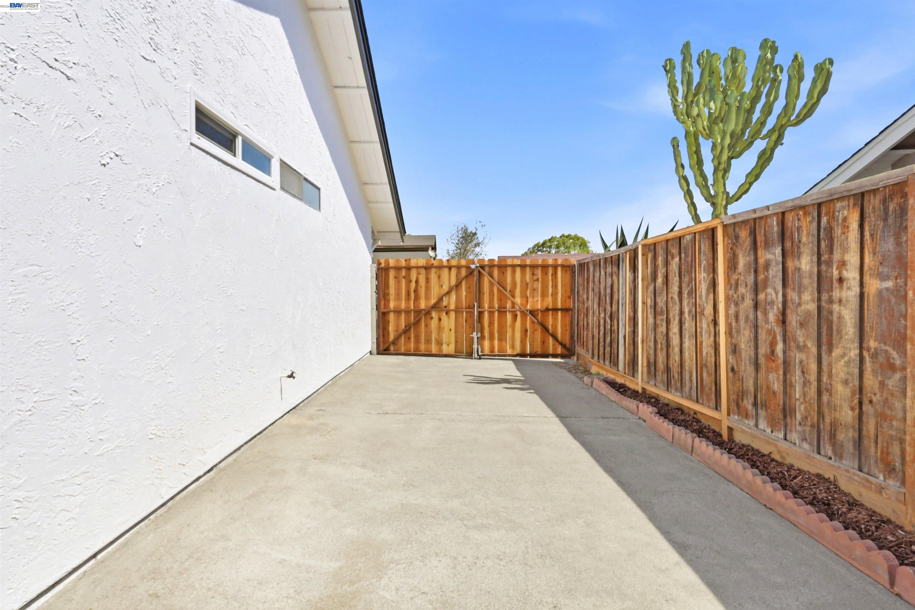 36571 Spruce St, Newark CA 94560 — photo 37