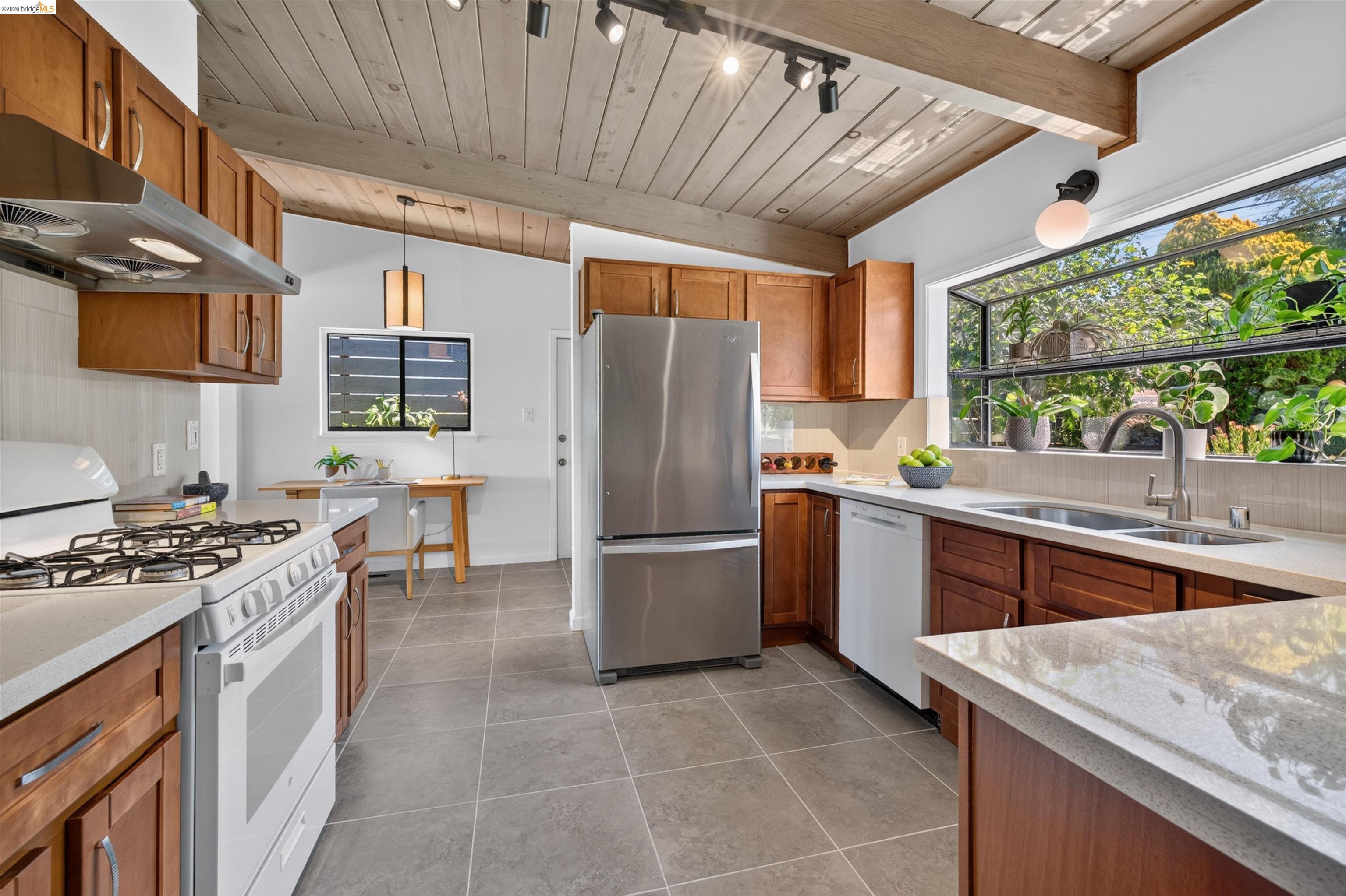 5917 Wyman St, San Pablo CA 94806 — photo 17
