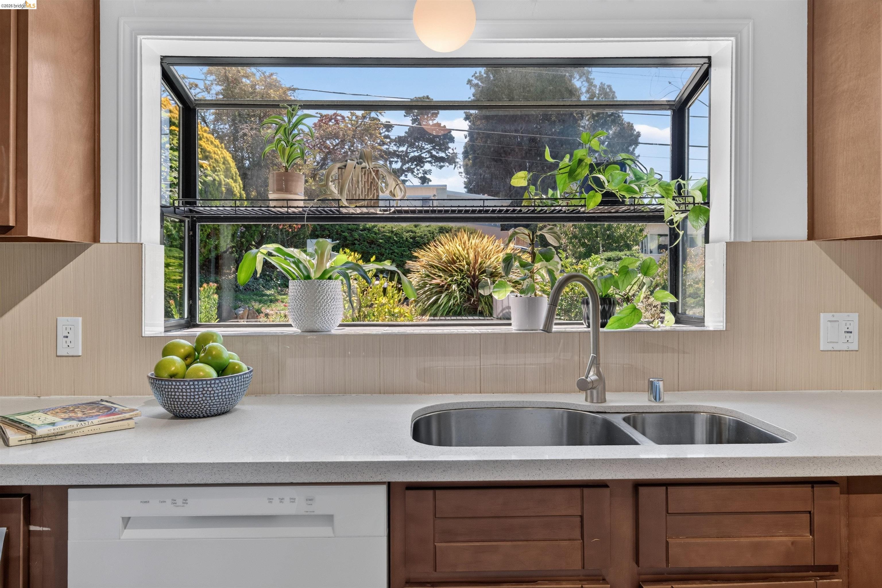 5917 Wyman St, San Pablo CA 94806 — photo 18