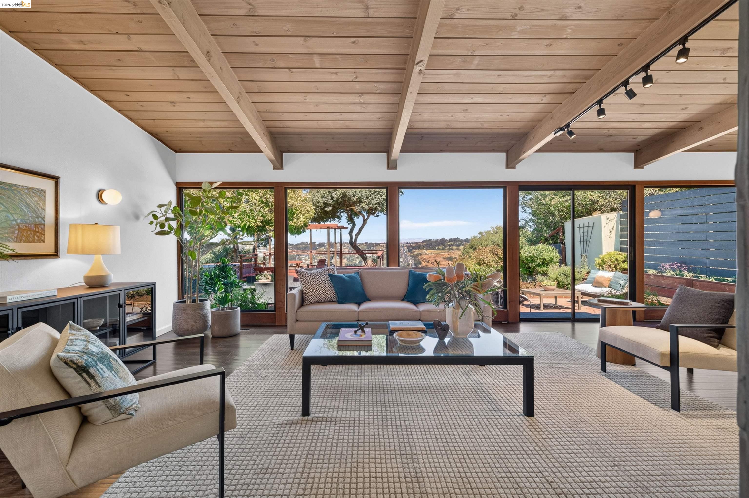5917 Wyman St, San Pablo CA 94806 — photo 7