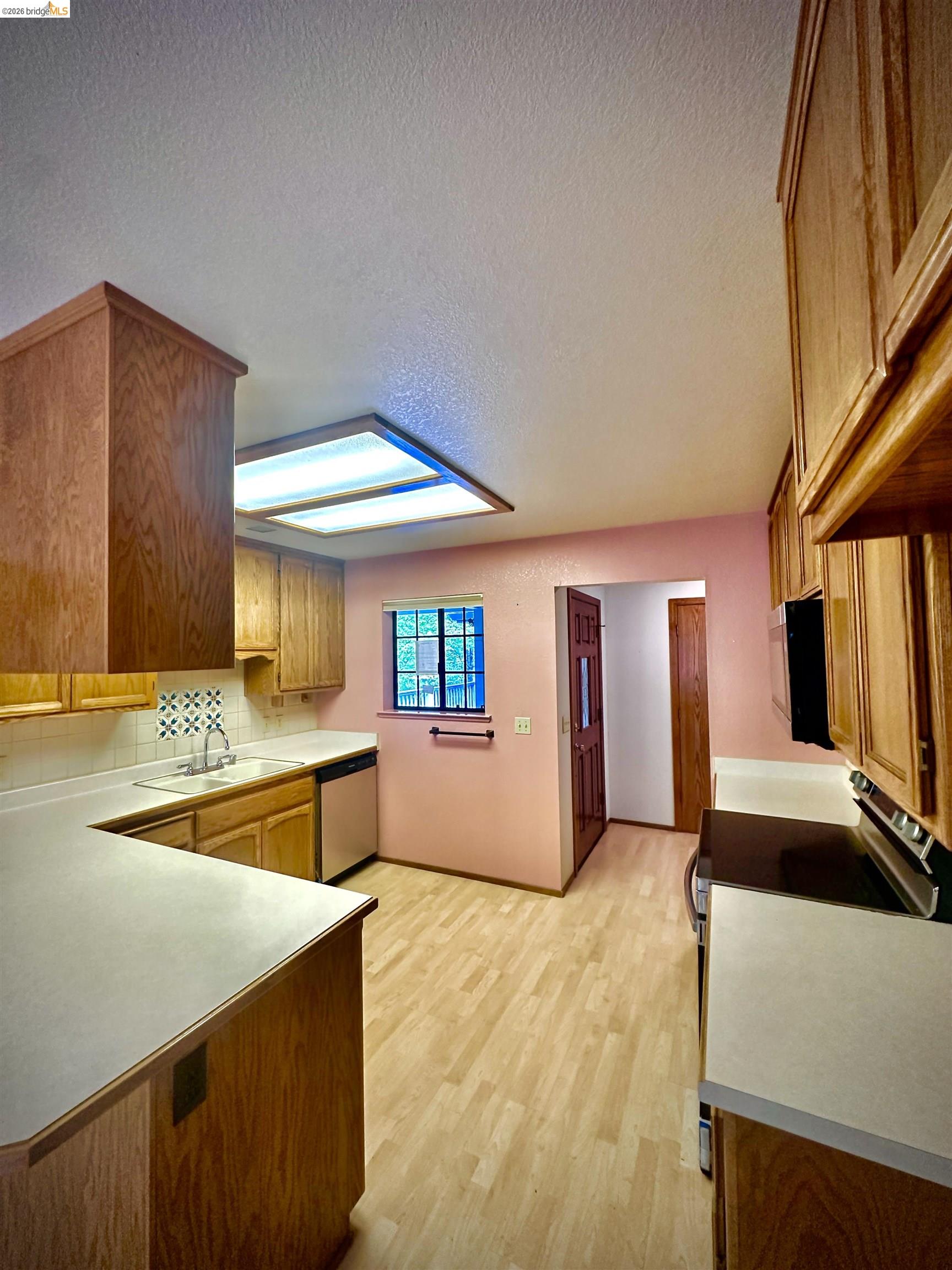 21120 HEMLOCK  ST., Groveland CA 95321 — photo 4