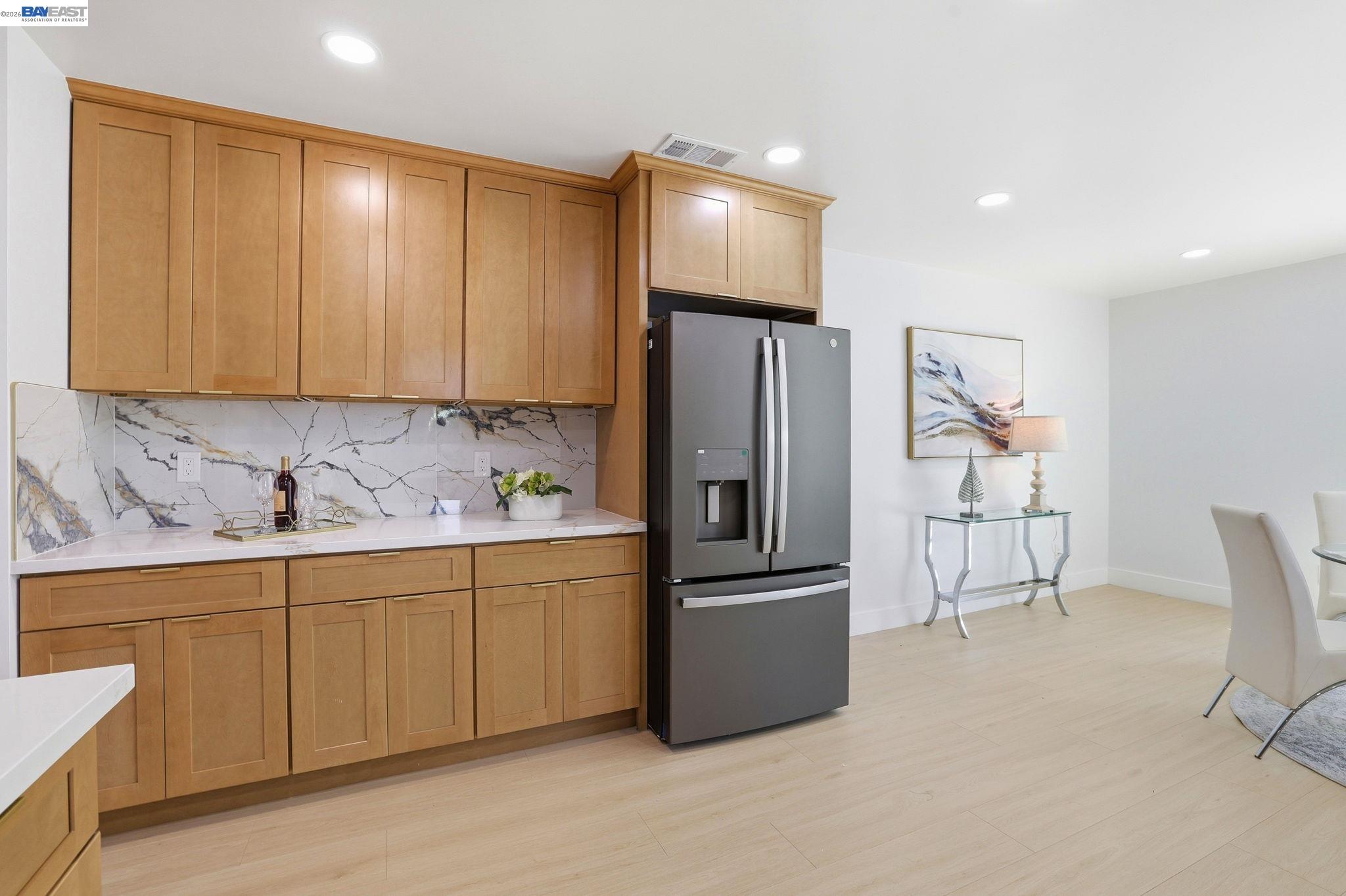 1913 W Middlefield Rd, Mountain View CA 94043 — photo 4