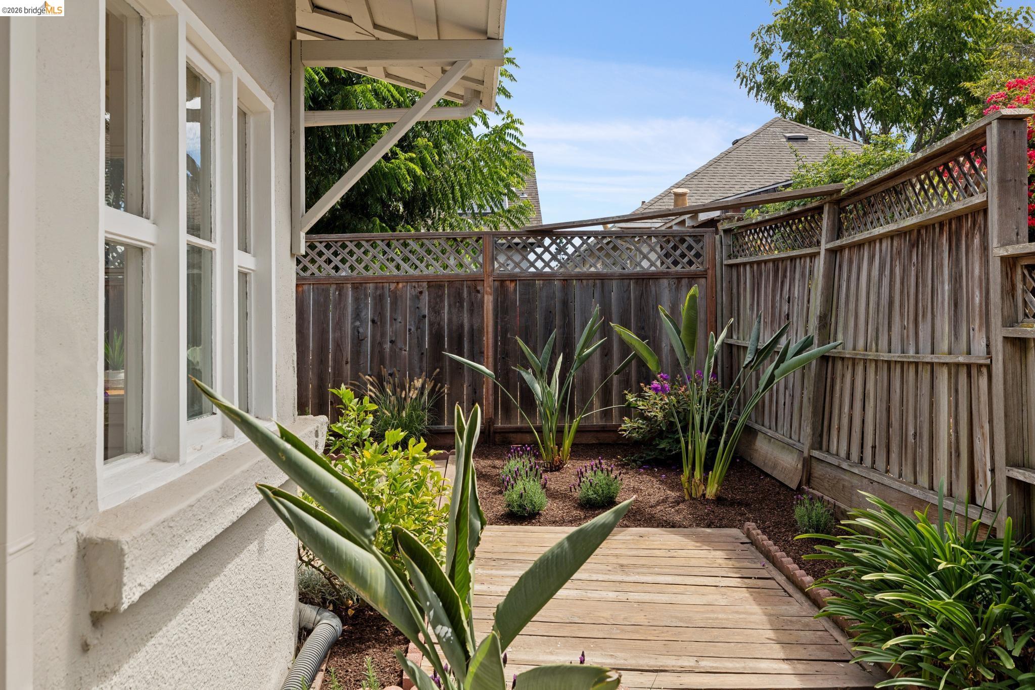 4010 Elston Ave, Oakland CA 94602 — photo 31