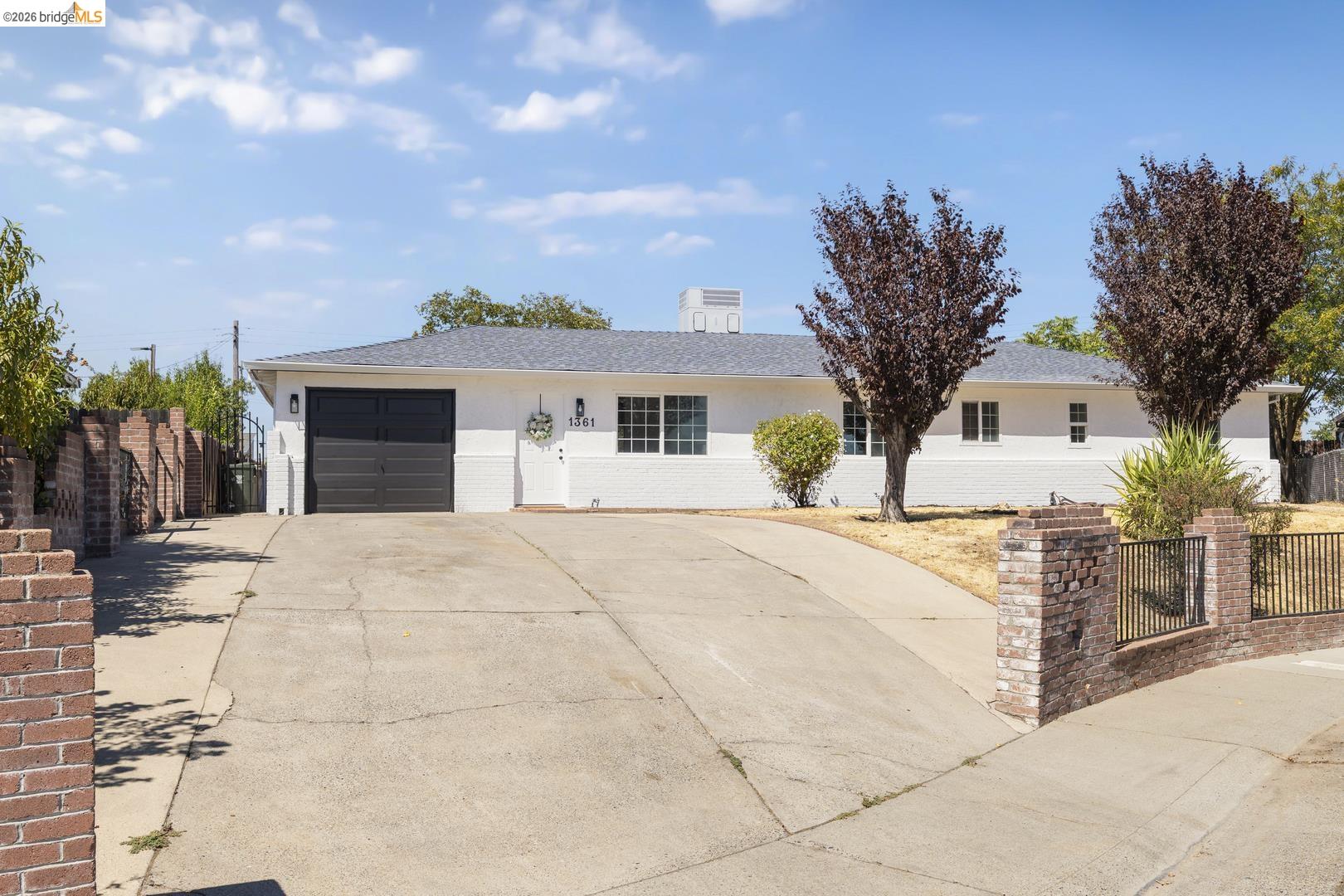 1361 Longshore CT, Sacramento CA 95838 — photo 2