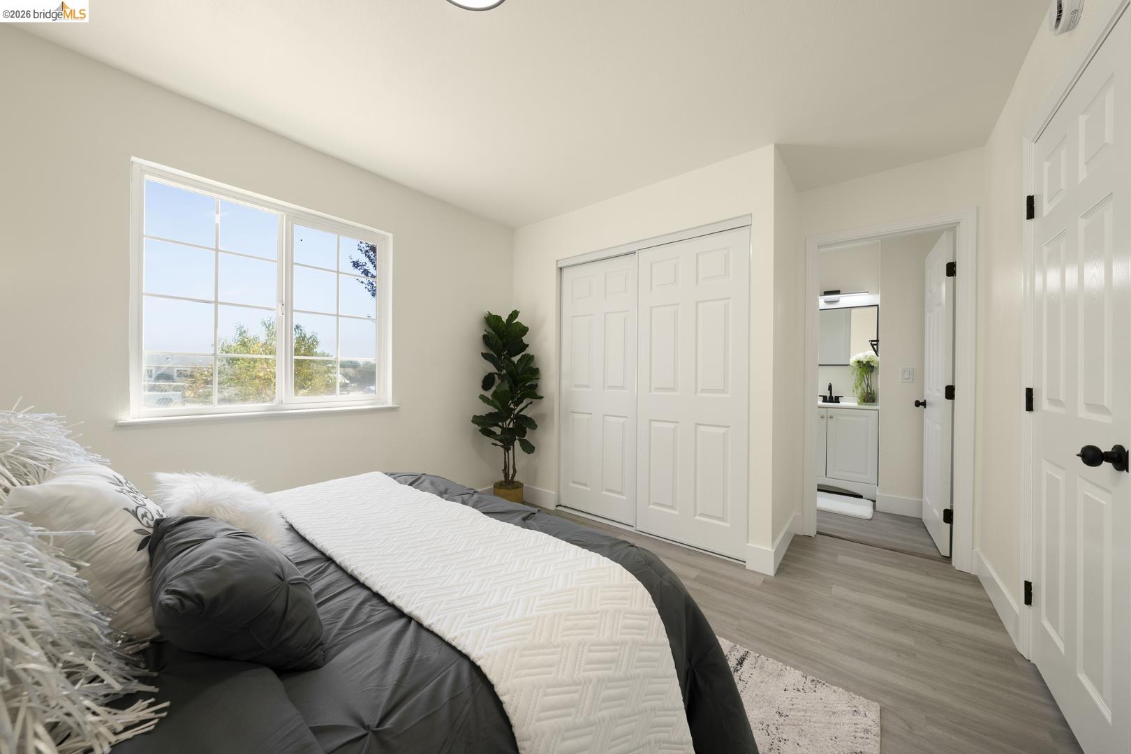 1361 Longshore CT, Sacramento CA 95838 — photo 7
