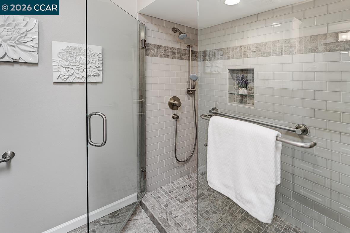2301 Tice Creek Dr # 5, Walnut Creek CA 94595 — photo 32