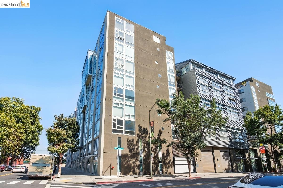 311 Oak St, Oakland CA 94607 — photo 32