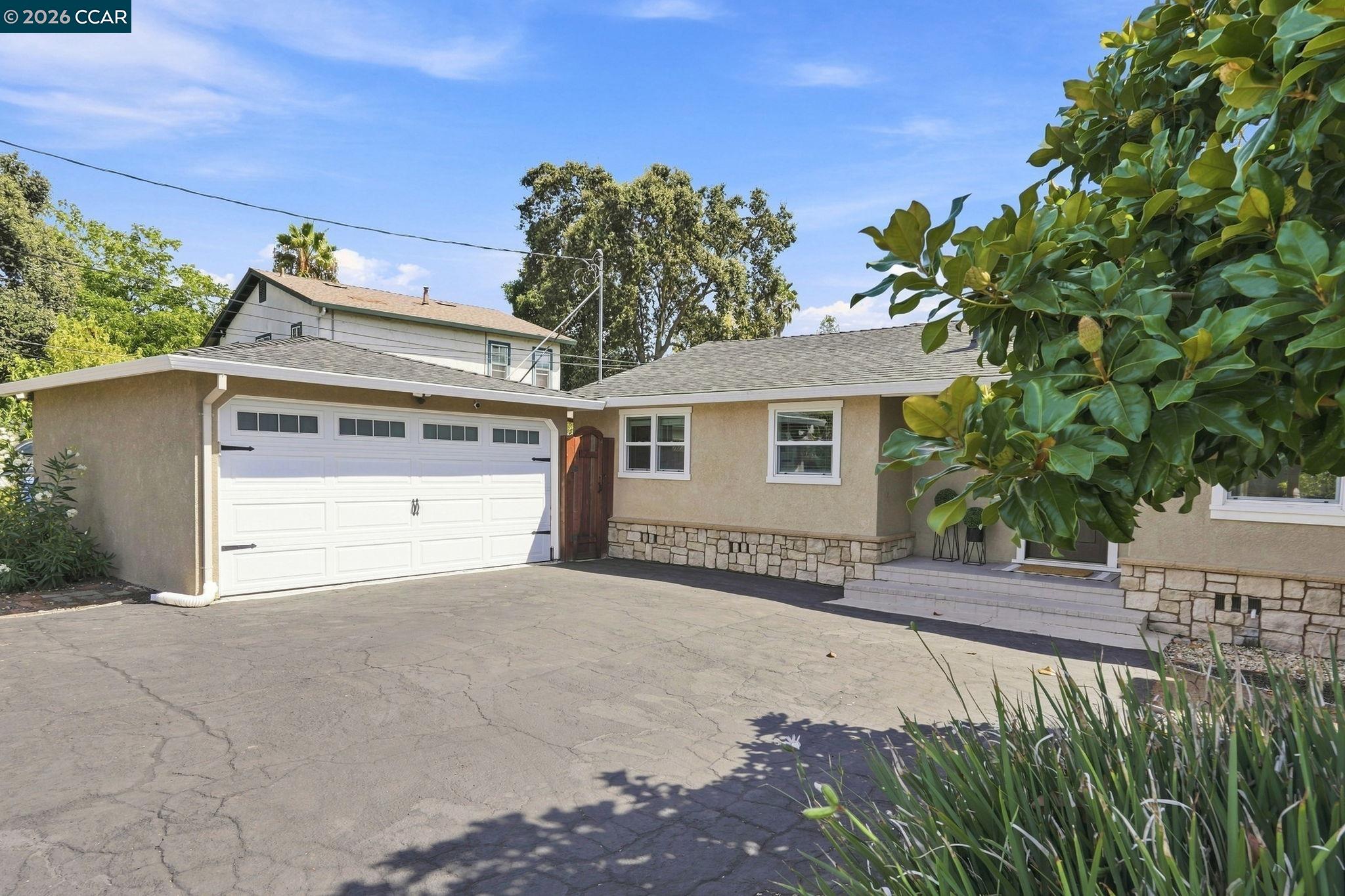 100 Pleasant Valley Dr, Walnut Creek CA 94597 — photo 34