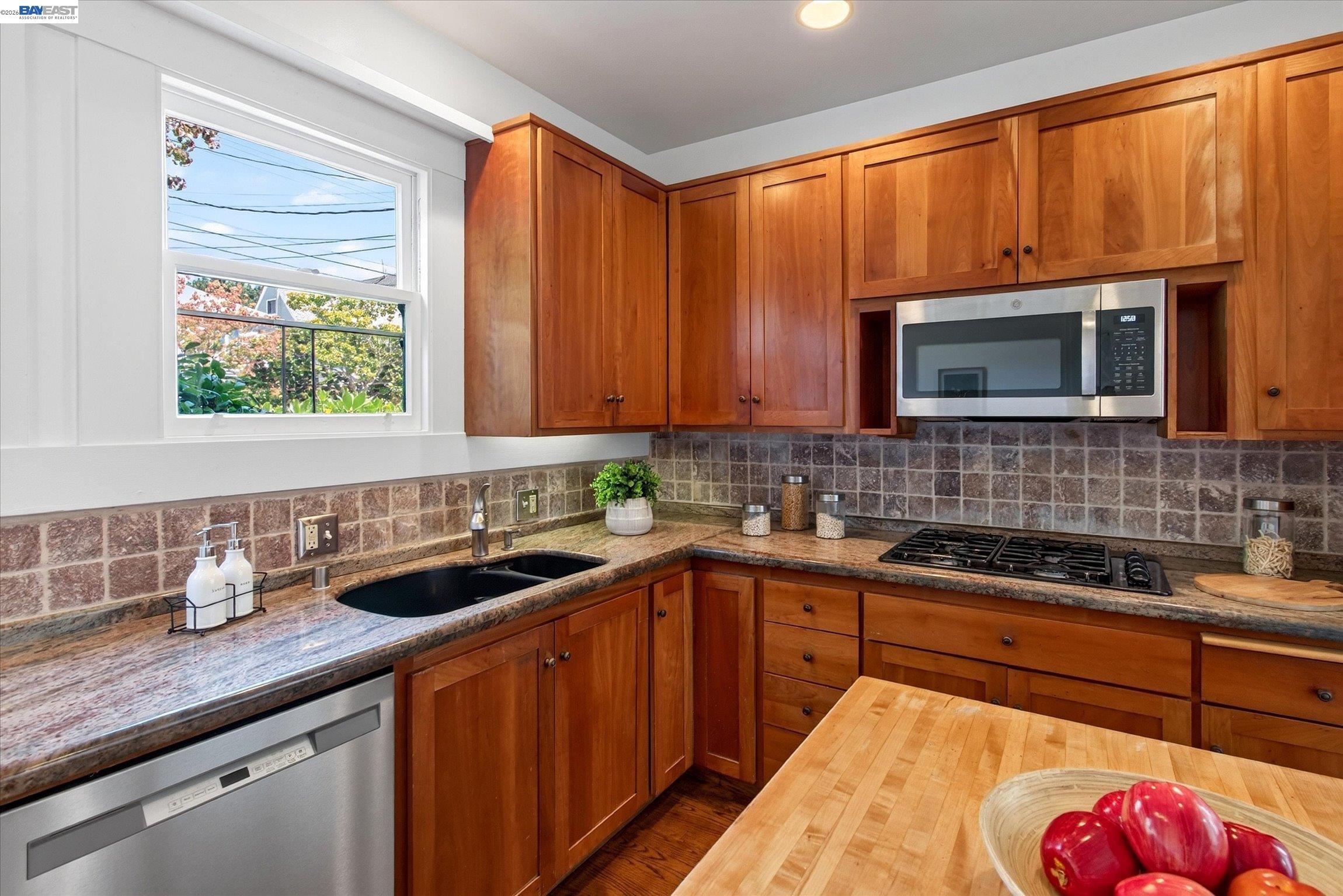 1616 DAYTON AVE, Alameda CA 94501 — photo 35