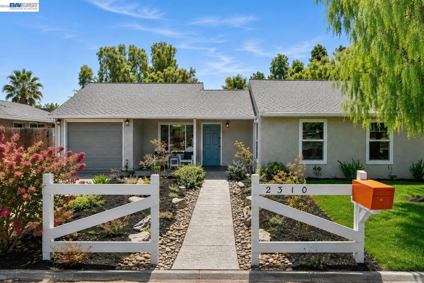 2310 Belmont Rd, Concord CA 94520 — photo 2