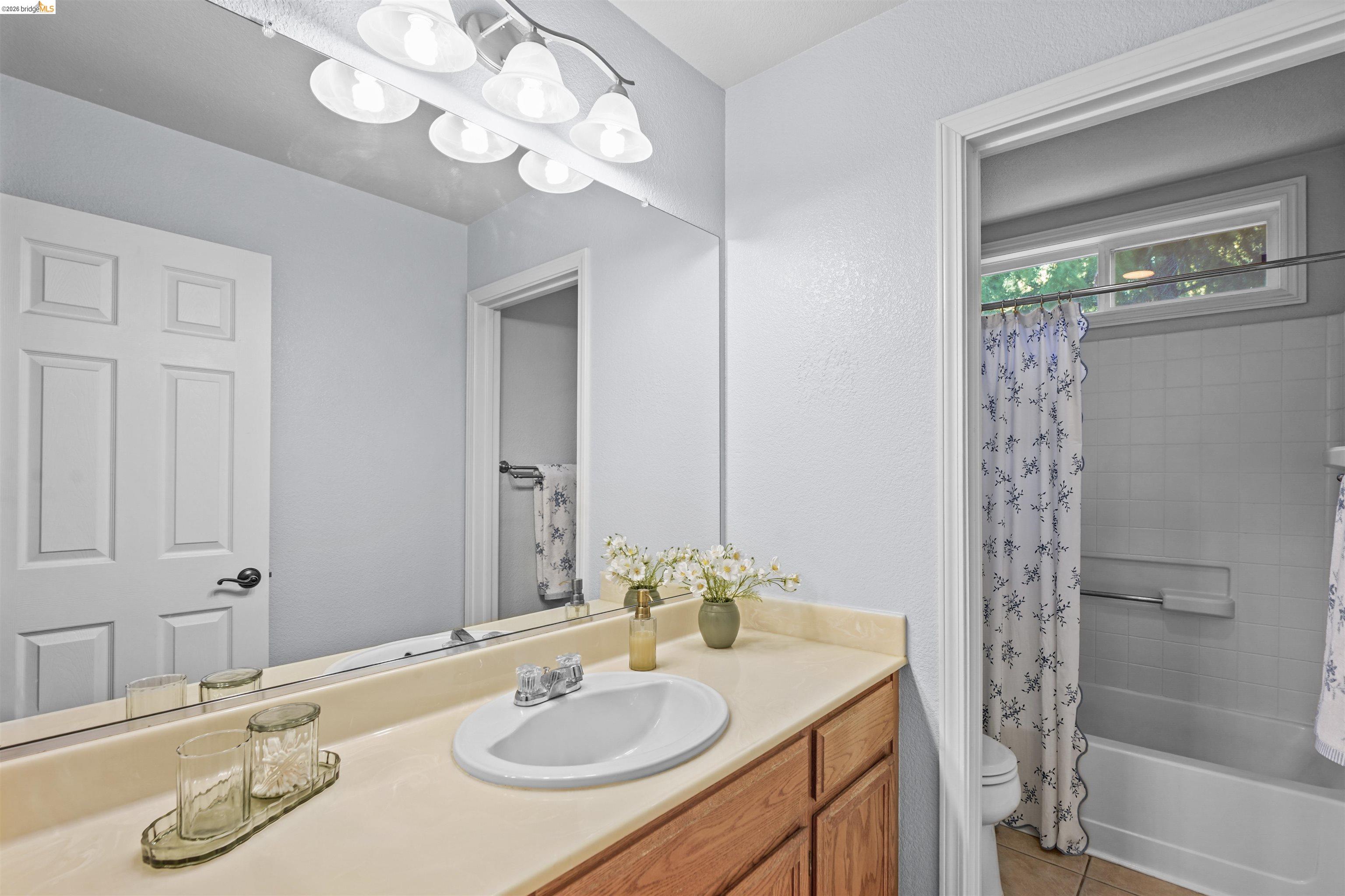 1049 Meadowgate Way, Brentwood CA 94513 — photo 22