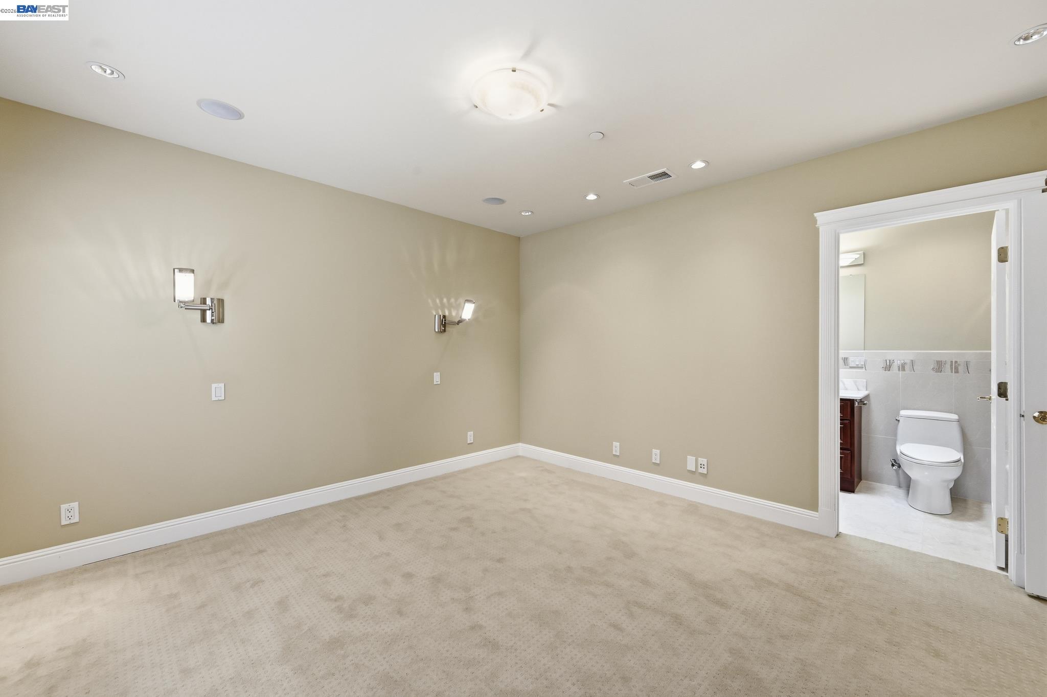 7420 Skyline Blvd, Oakland CA 94611 — photo 69