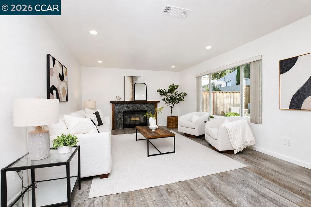 508 Ross Circle, Martinez CA 94553 — photo 9