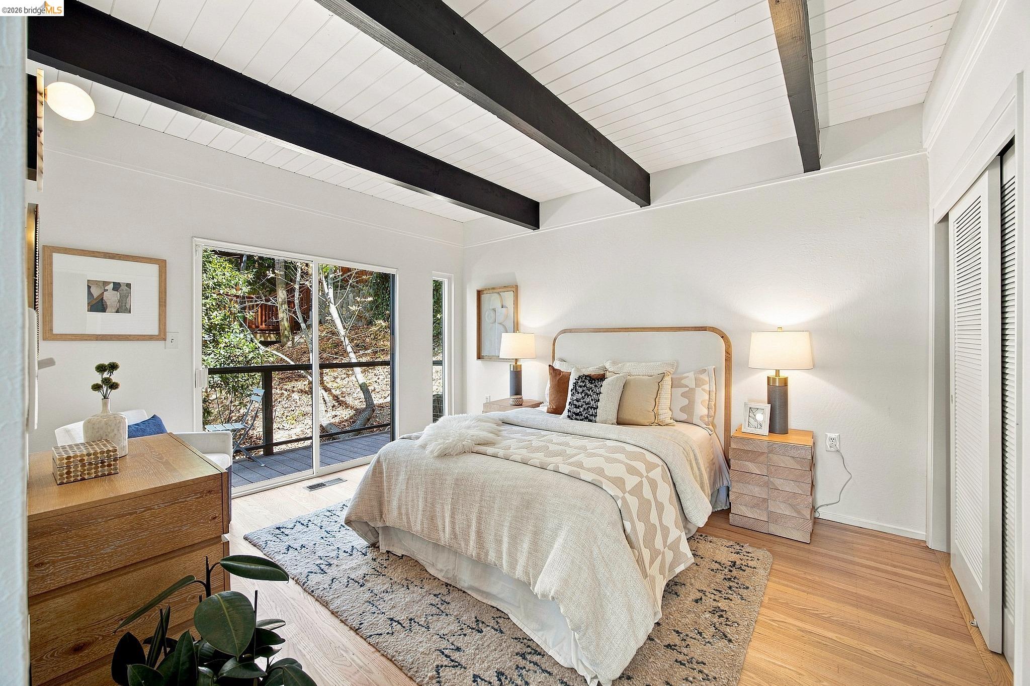 6833 Snake Road, Oakland CA 94611 — photo 19