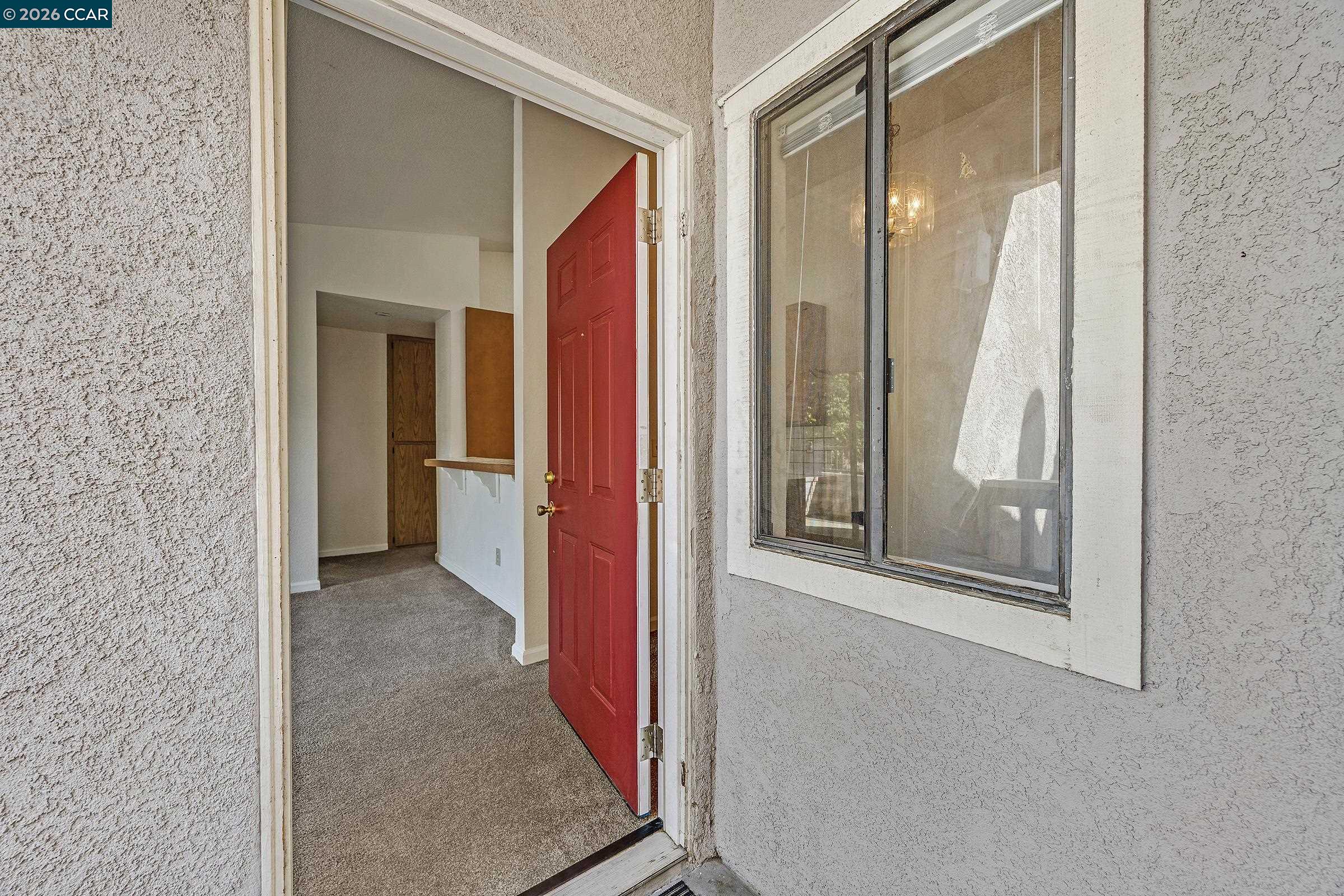 Front Image Thumbnail for CC41146356