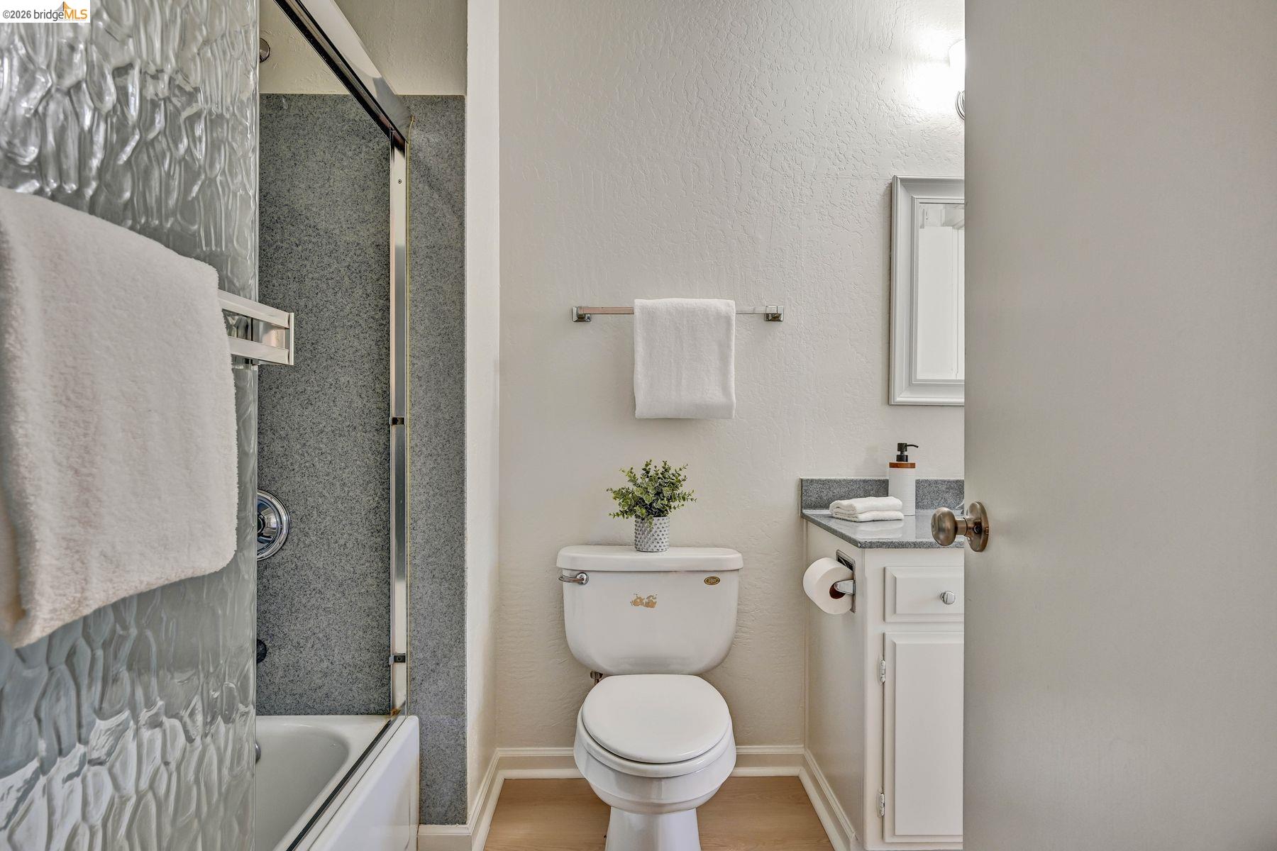 72 Rolling Green Way, Pleasant Hill CA 94523 — photo 26
