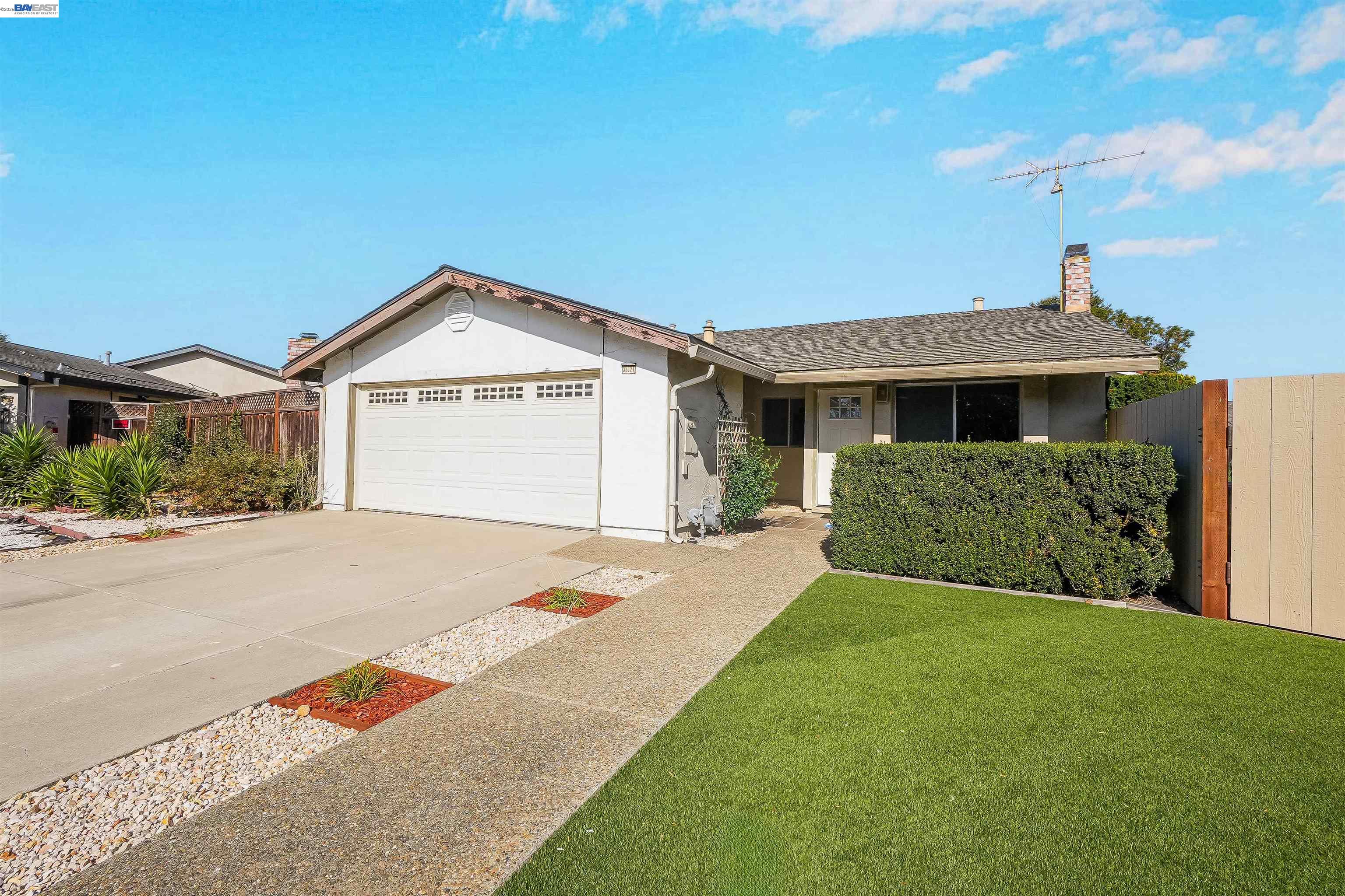 32321 Pollux Ct, Union City CA 94587 — photo 48