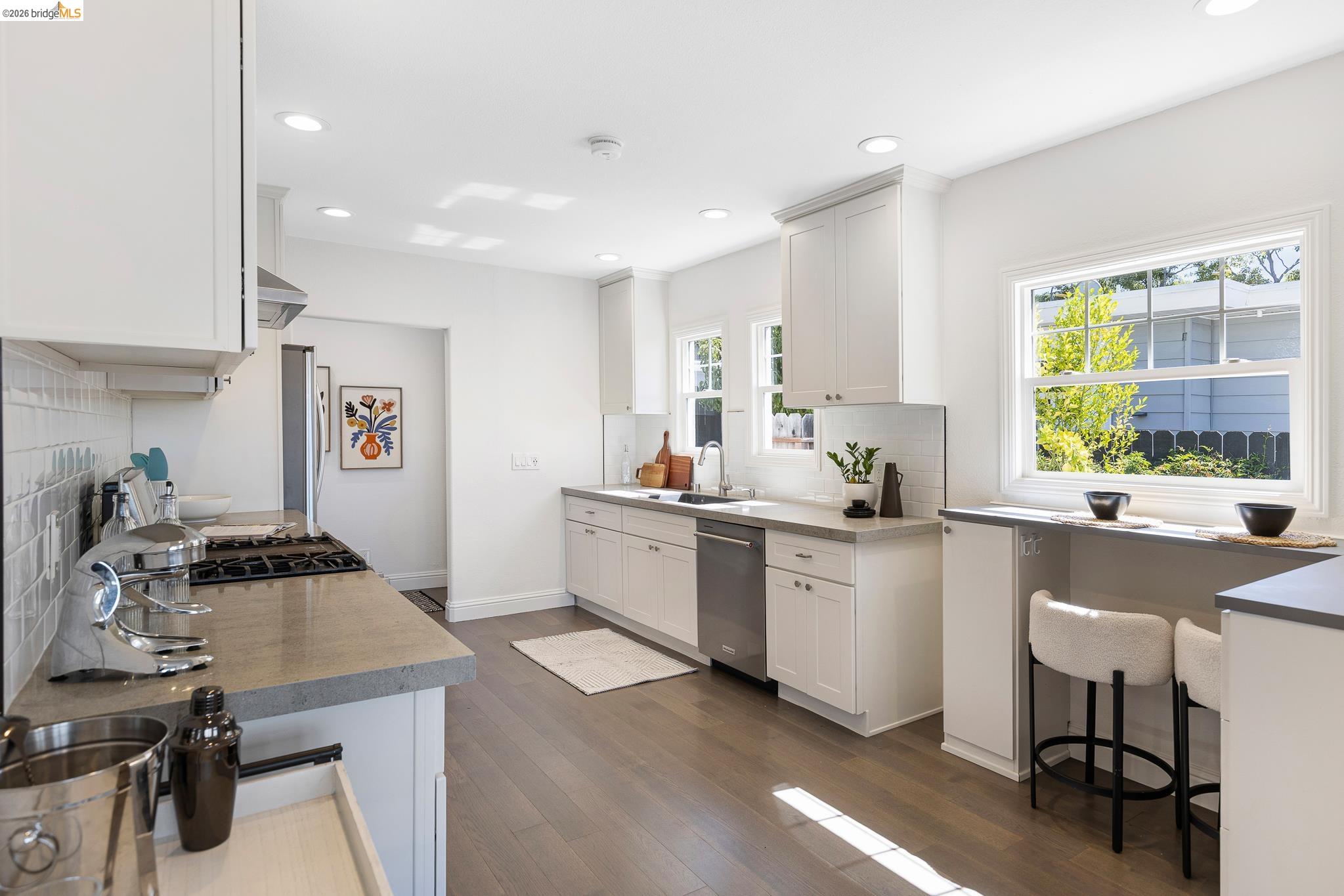 6124 Laird Ave, Oakland CA 94605 — photo 18