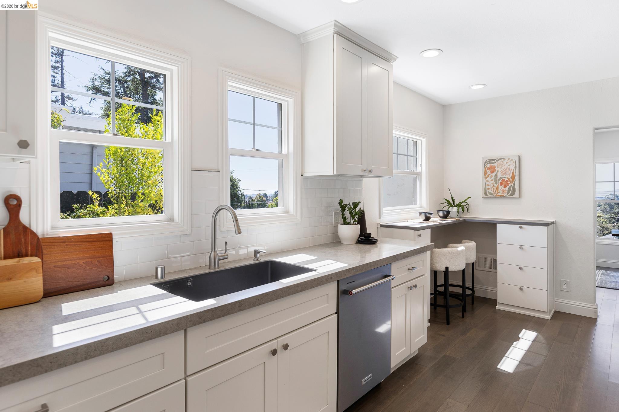 6124 Laird Ave, Oakland CA 94605 — photo 21