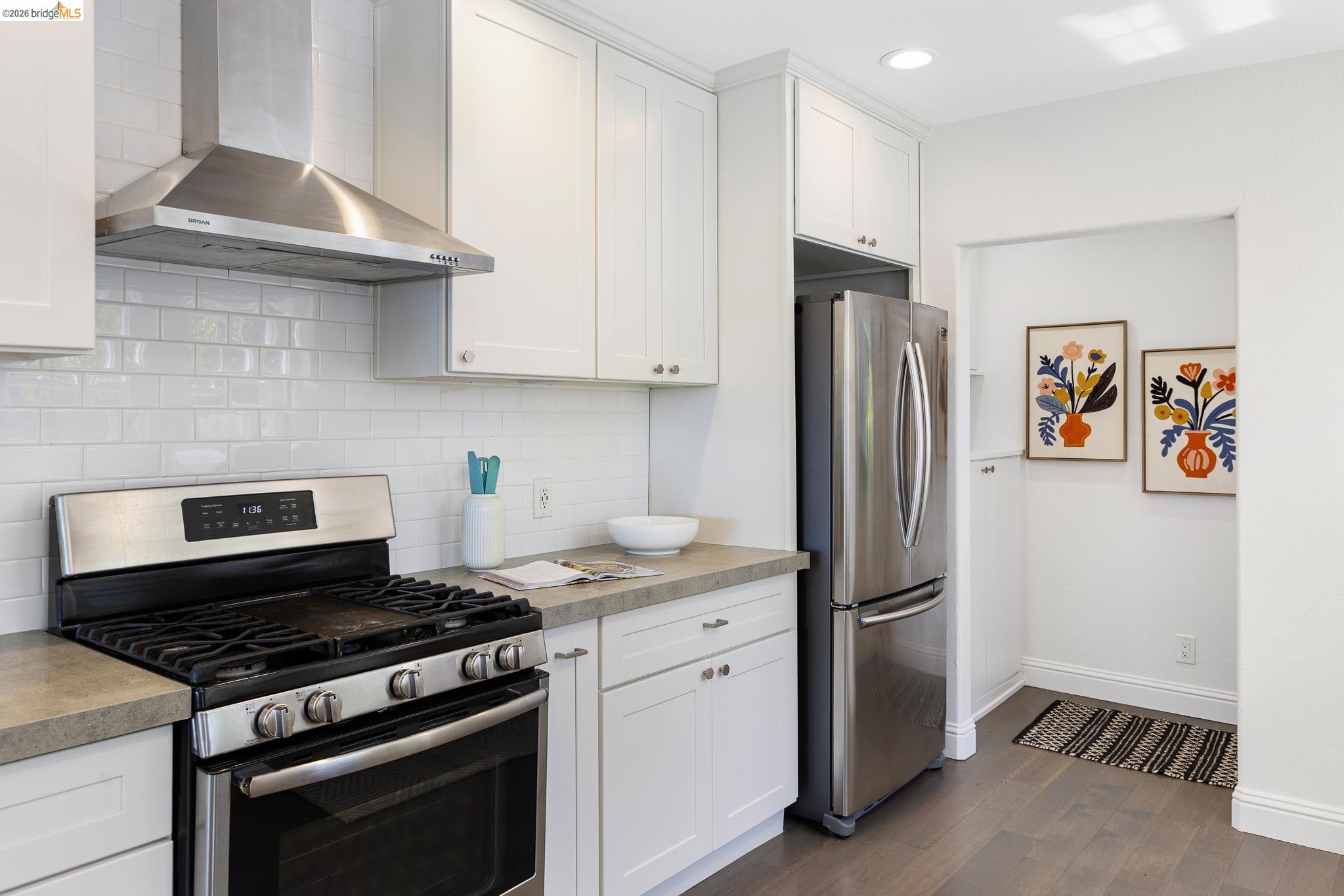 6124 Laird Ave, Oakland CA 94605 — photo 23