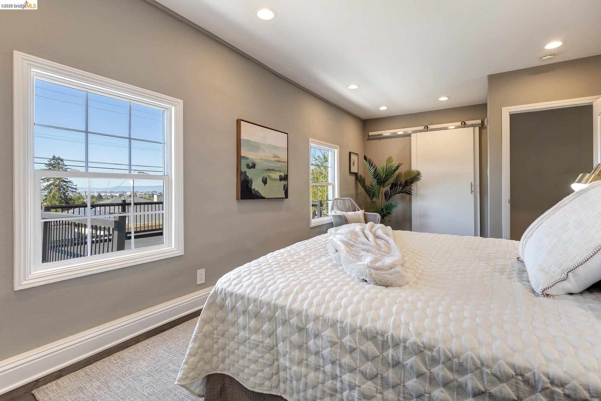 6124 Laird Ave, Oakland CA 94605 — photo 37