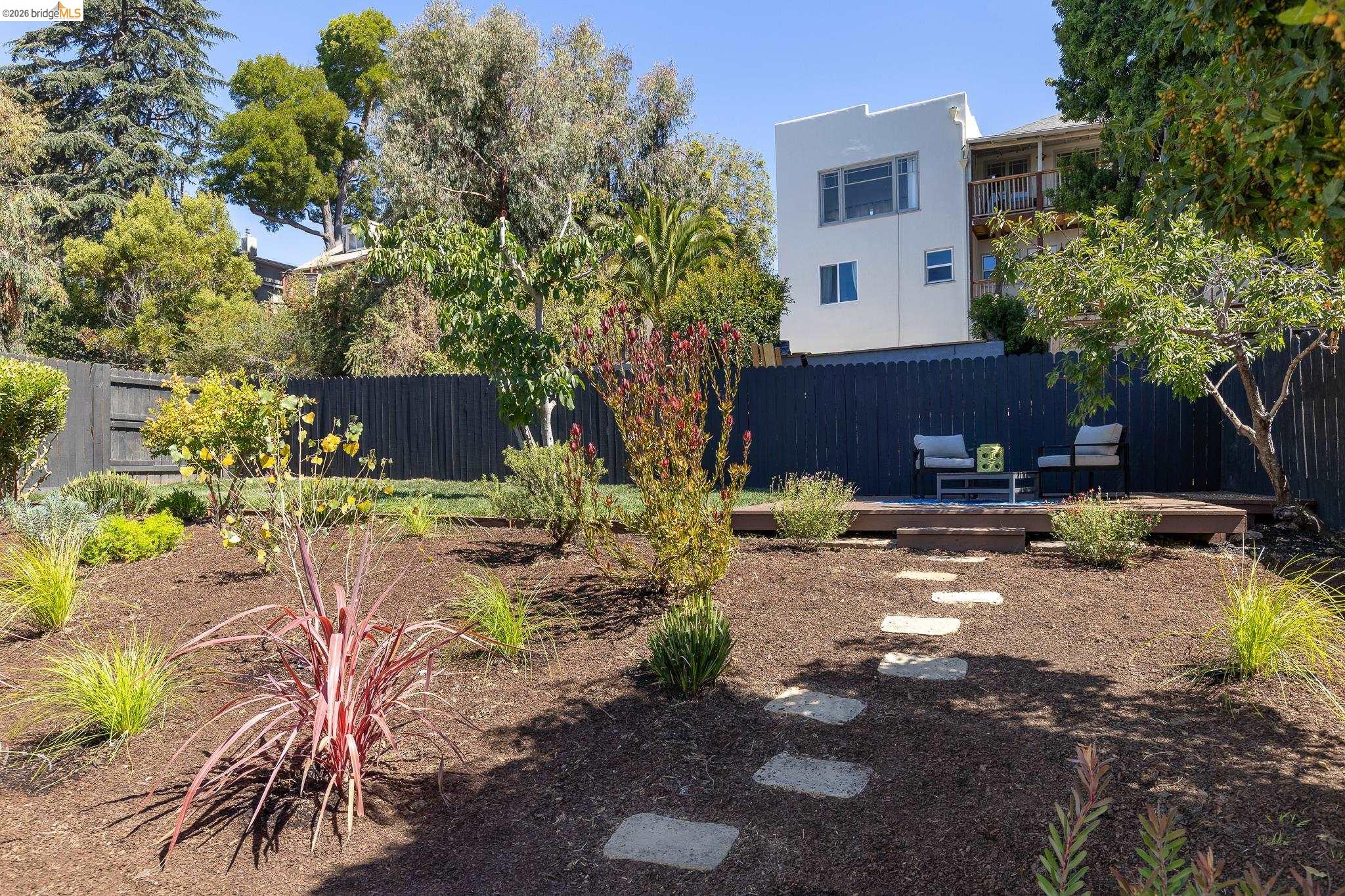 6124 Laird Ave, Oakland CA 94605 — photo 50