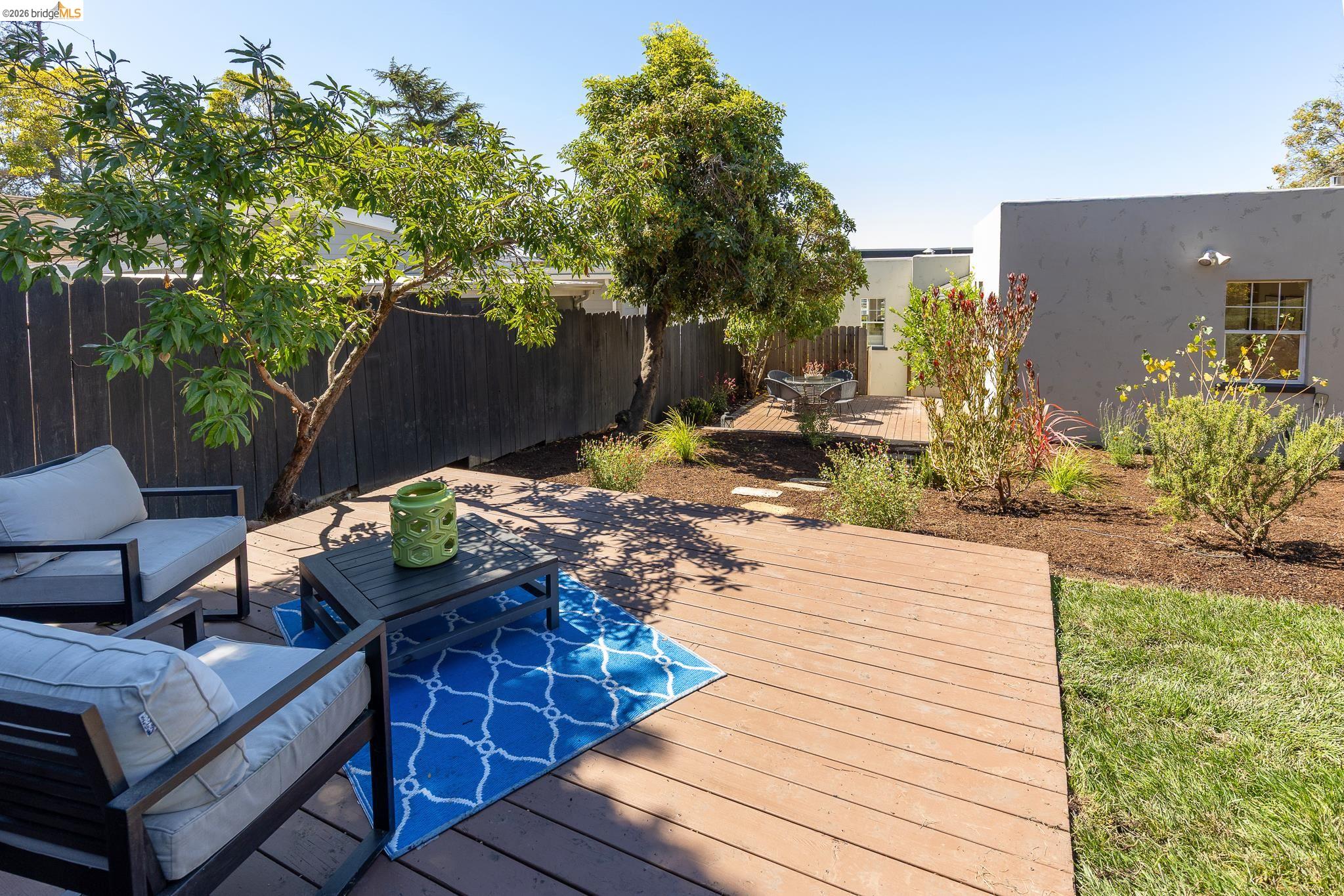 6124 Laird Ave, Oakland CA 94605 — photo 56