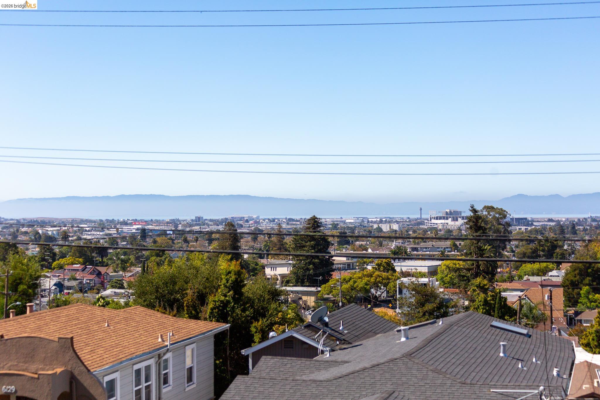 6124 Laird Ave, Oakland CA 94605 — photo 9
