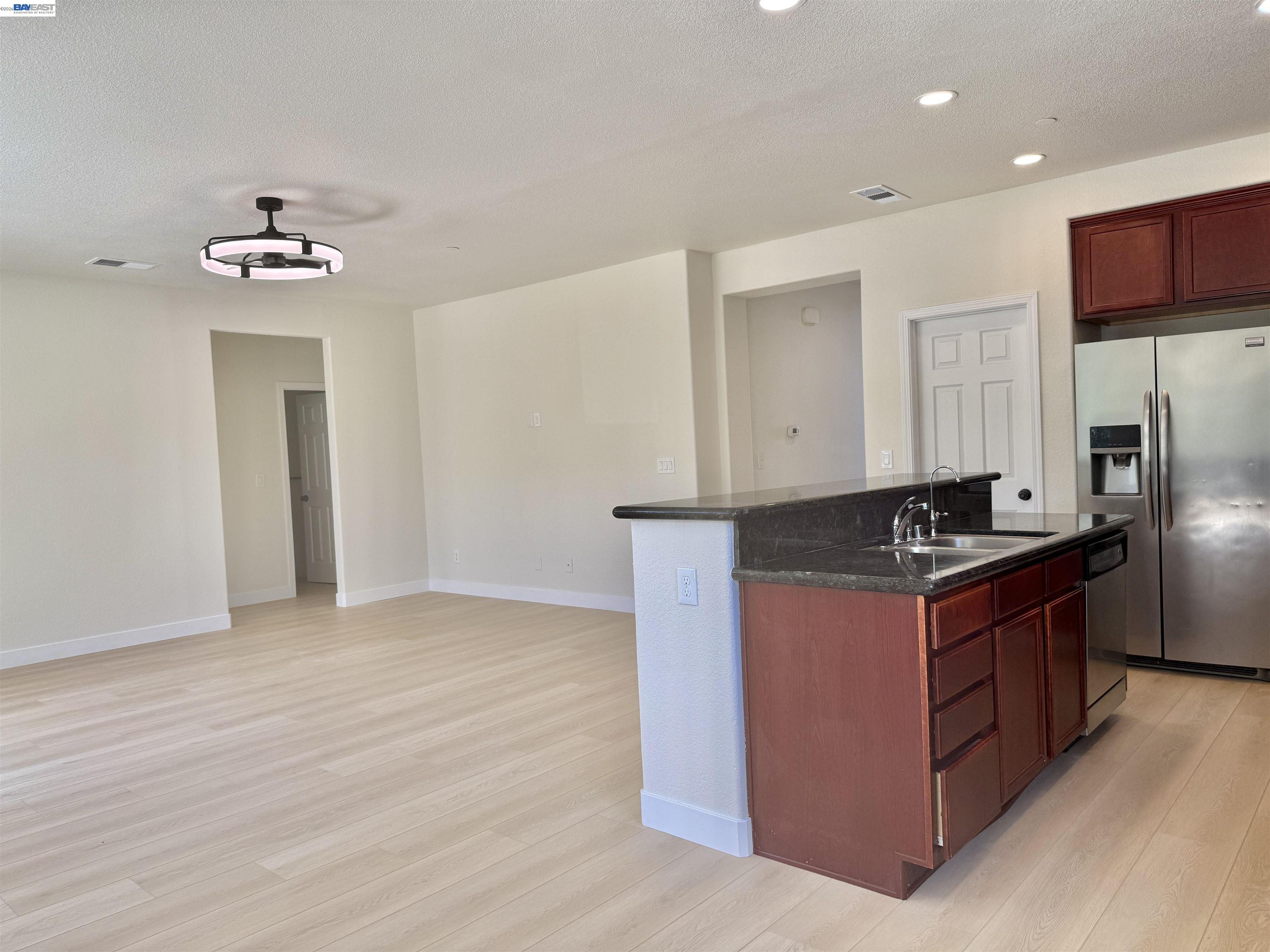 668 Landmark Pt, Lathrop CA 95330 — photo 14