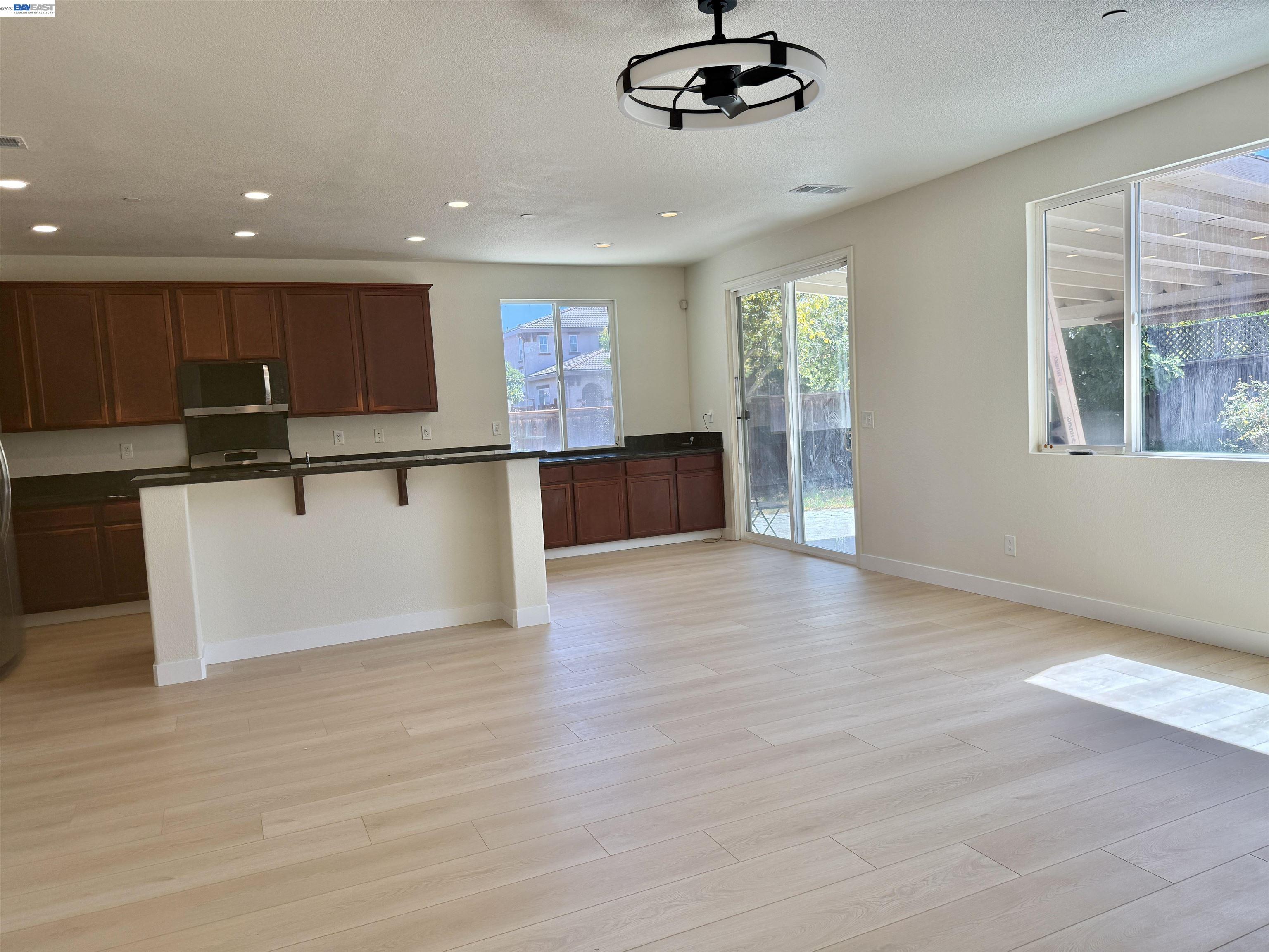 668 Landmark Pt, Lathrop CA 95330 — photo 15