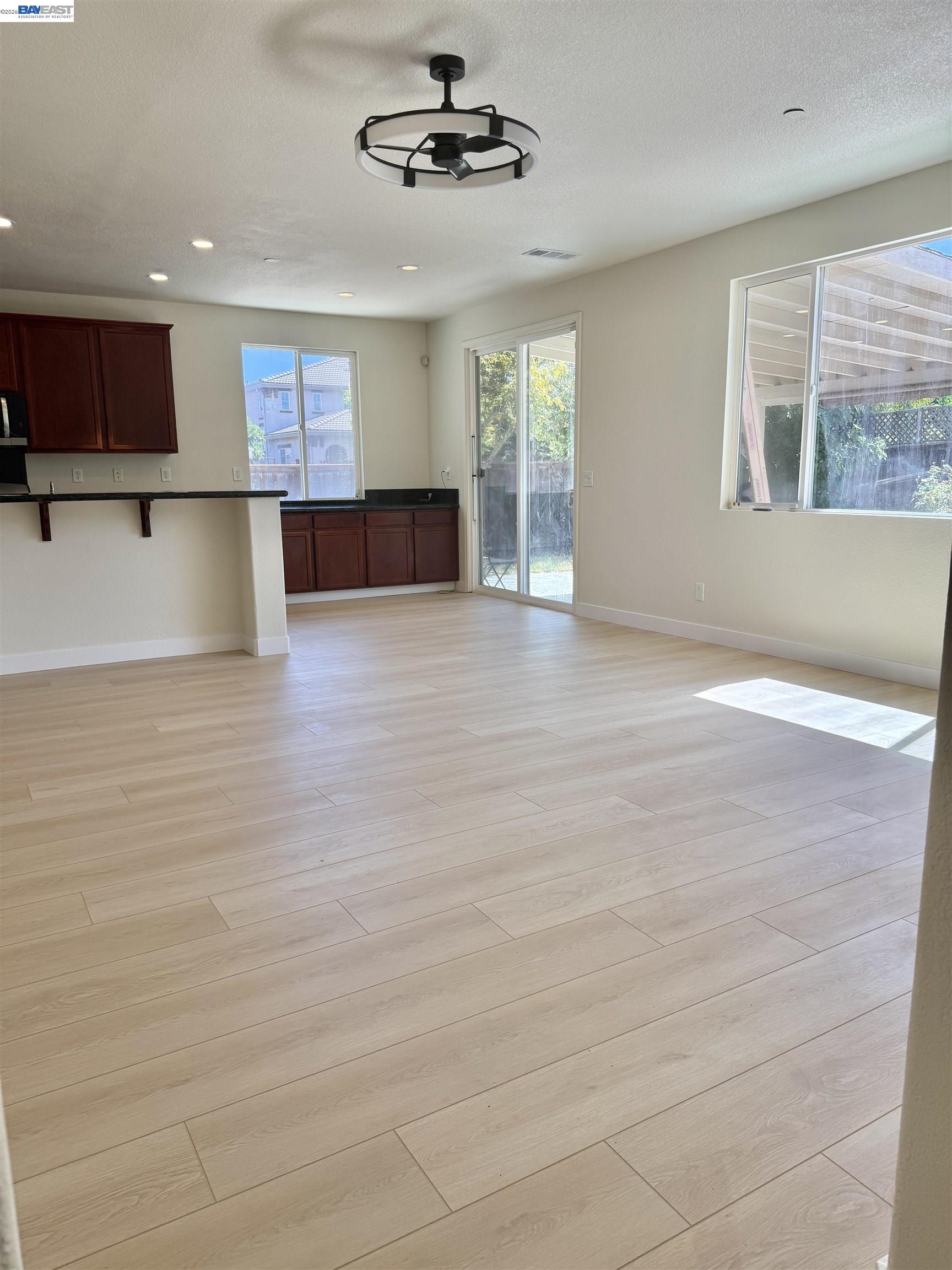 668 Landmark Pt, Lathrop CA 95330 — photo 16
