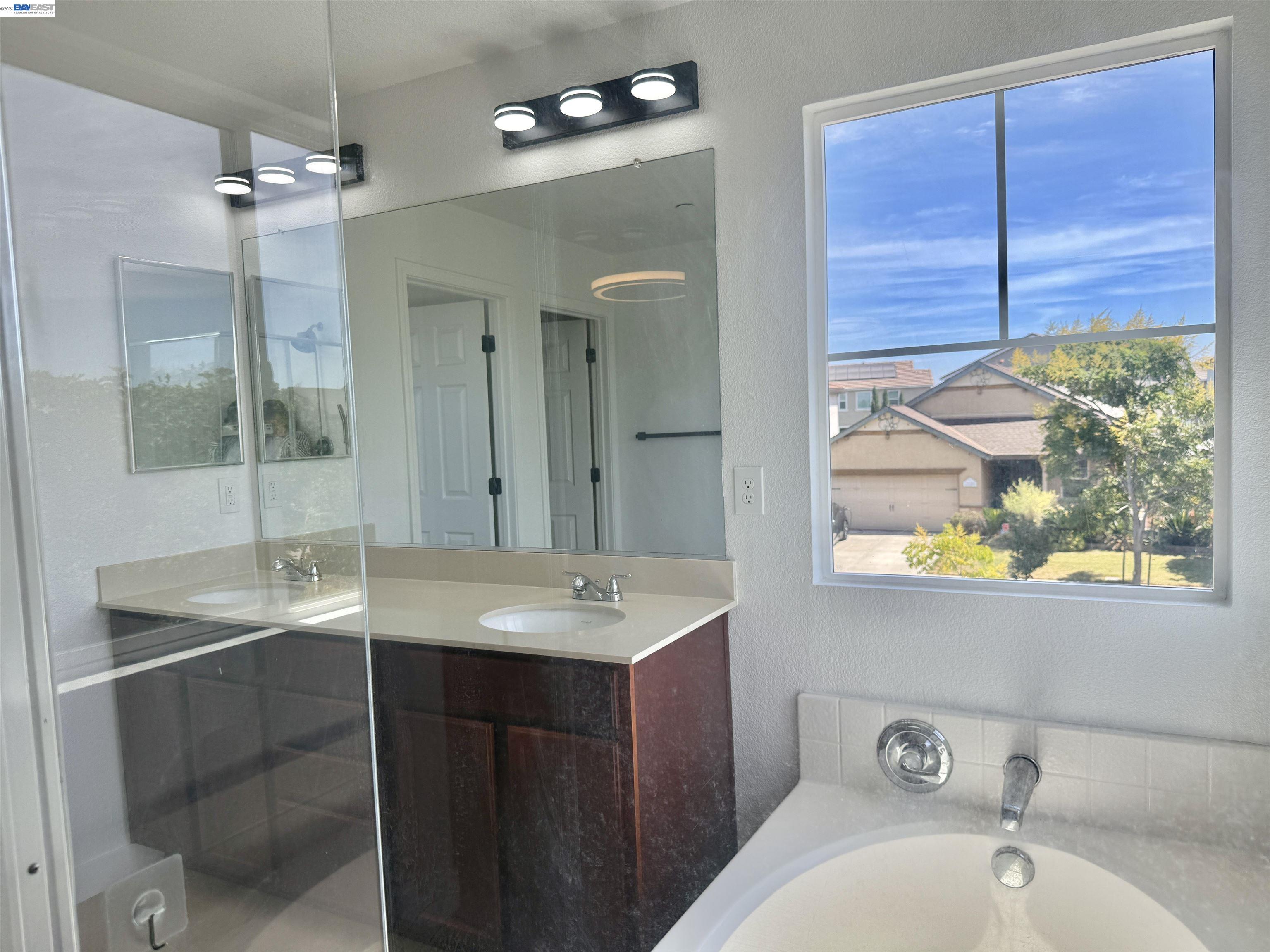 668 Landmark Pt, Lathrop CA 95330 — photo 27