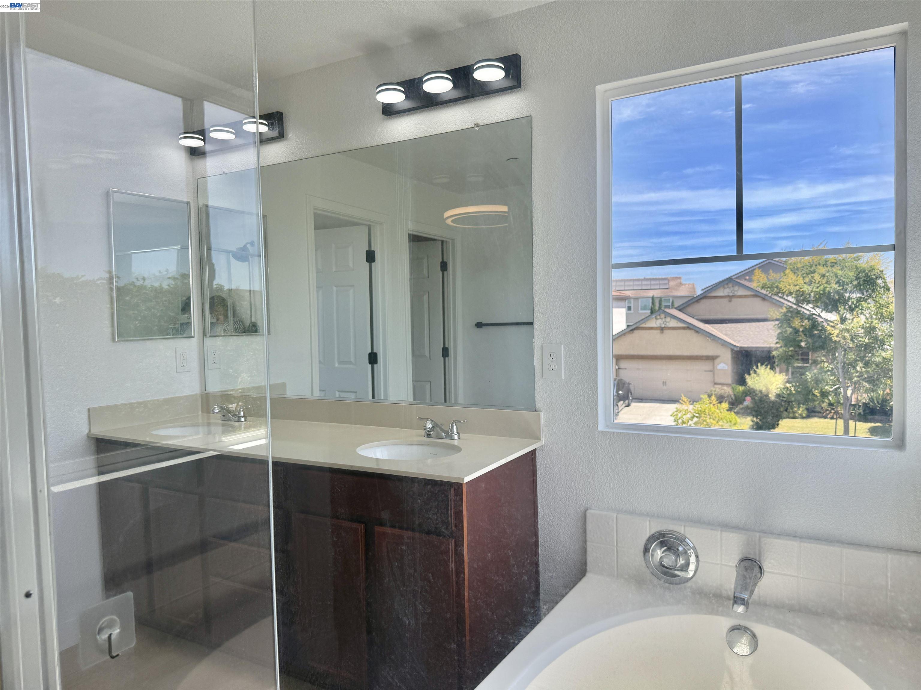 668 Landmark Pt, Lathrop CA 95330 — photo 28