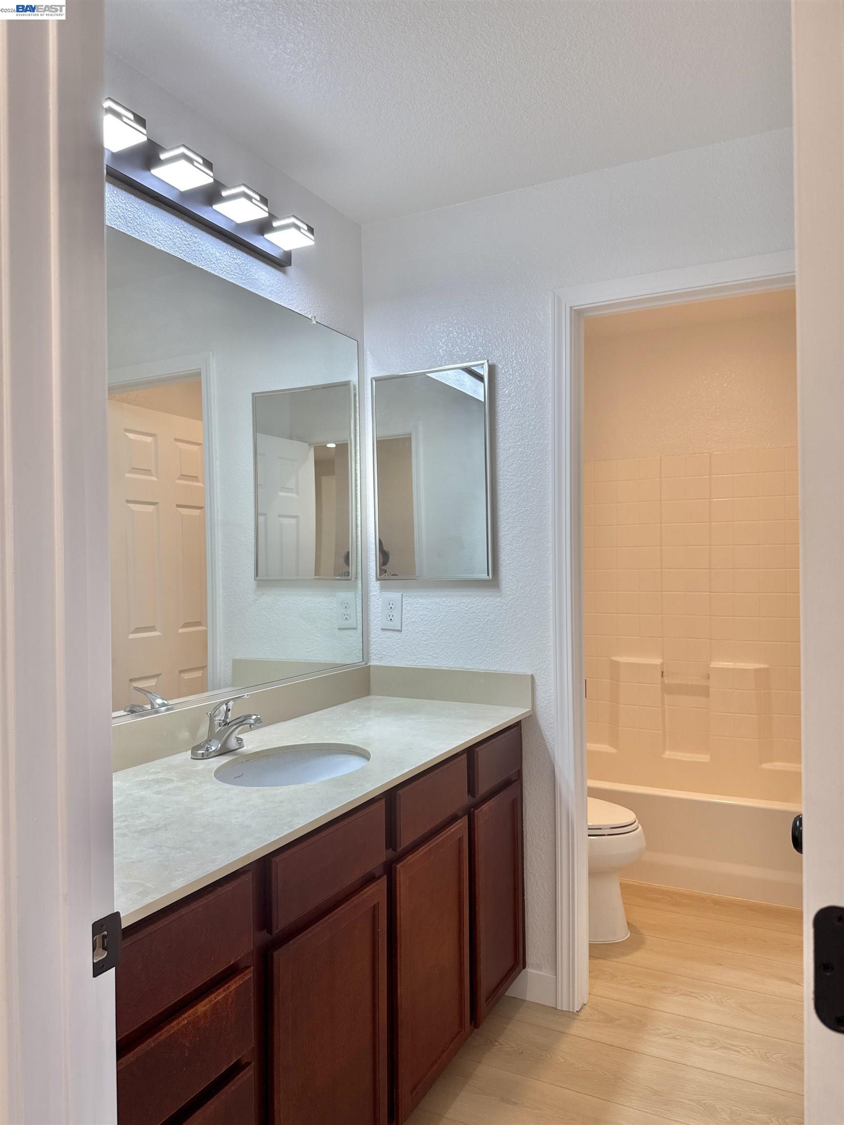 668 Landmark Pt, Lathrop CA 95330 — photo 37