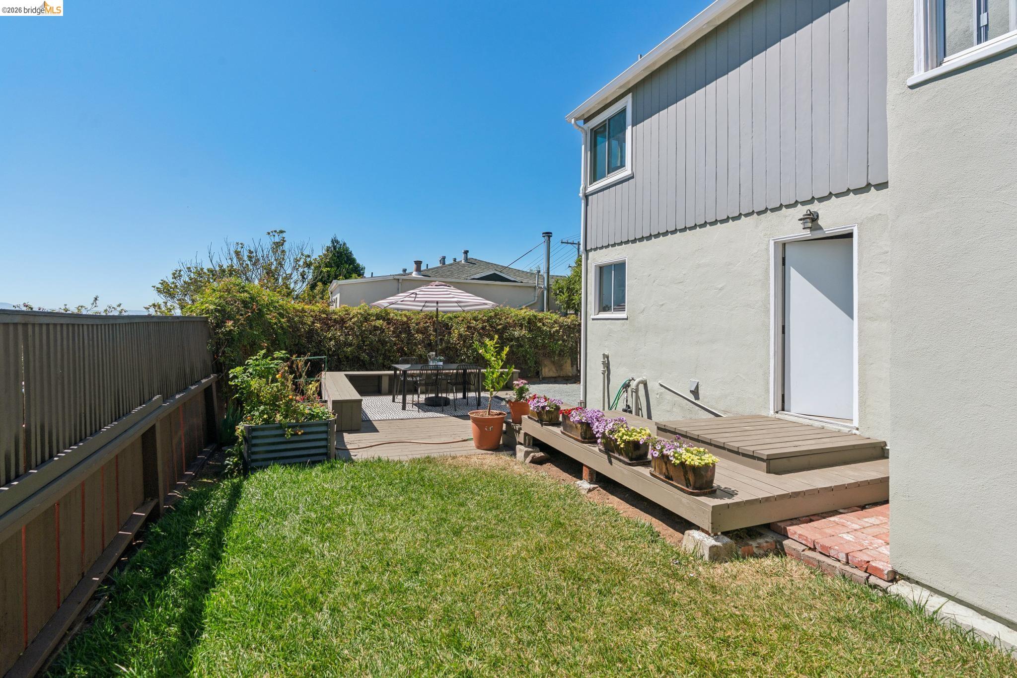 5718 Burlingame Ave, Richmond CA 94804 — photo 27