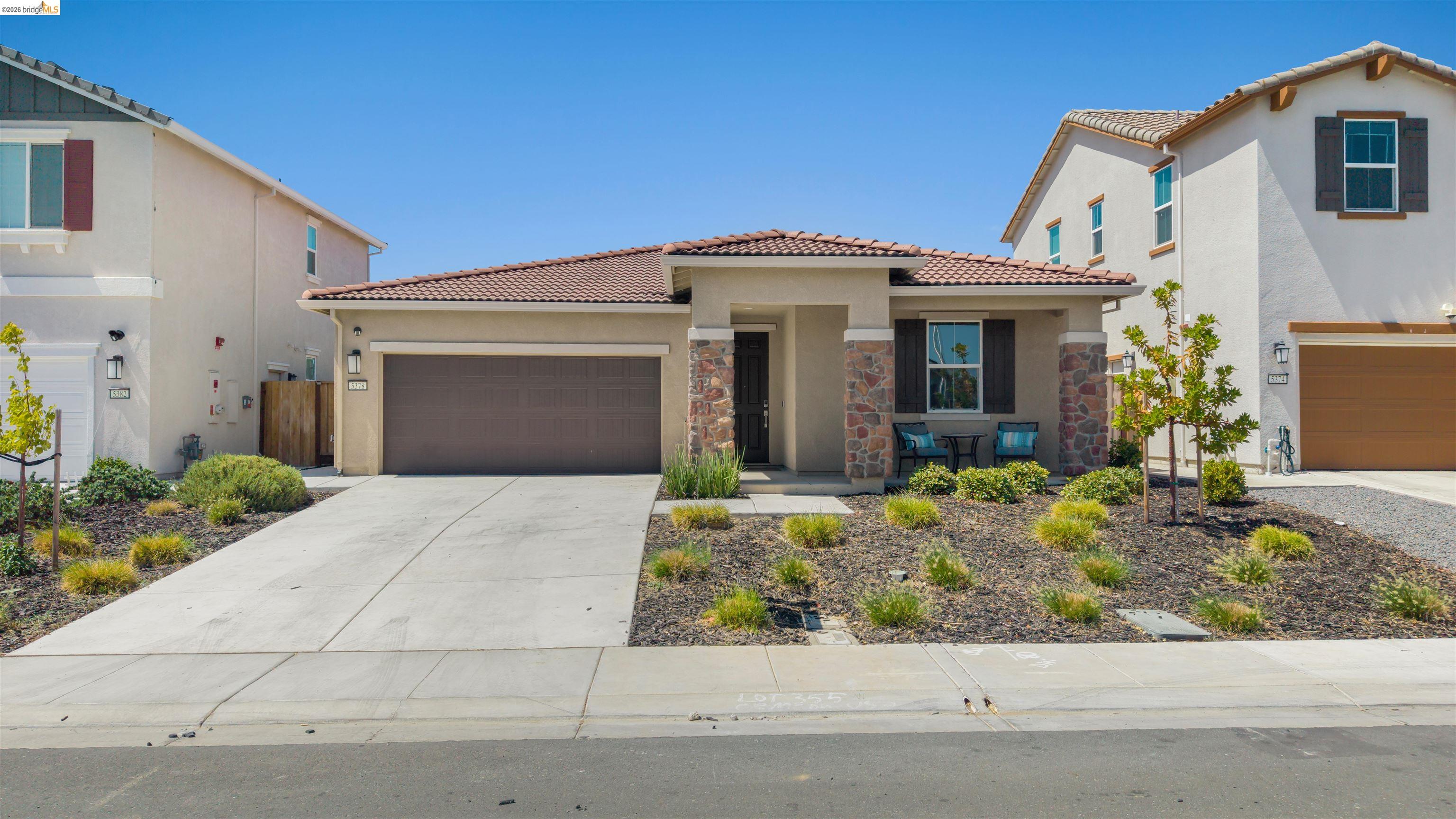 5378 Frisanco Way, Antioch CA 94531 — photo 2