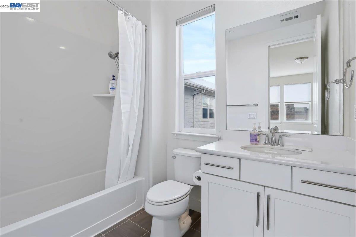 1826 Entrance Rd, Alameda CA 94501 — photo 33