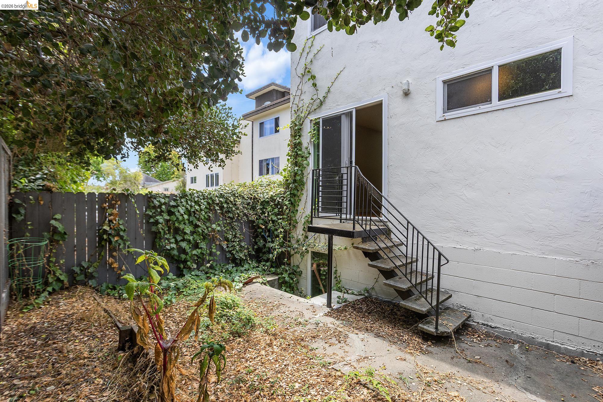2425 Grant St, Berkeley CA 94703 — photo 11