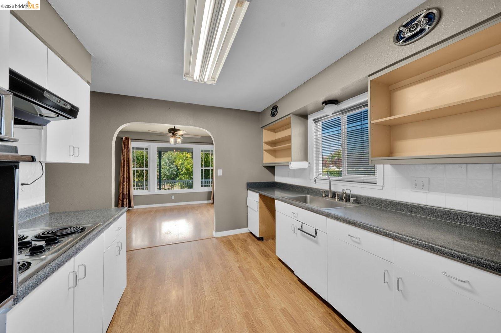 3742 Walnut Ave, Concord CA 94519 — photo 13