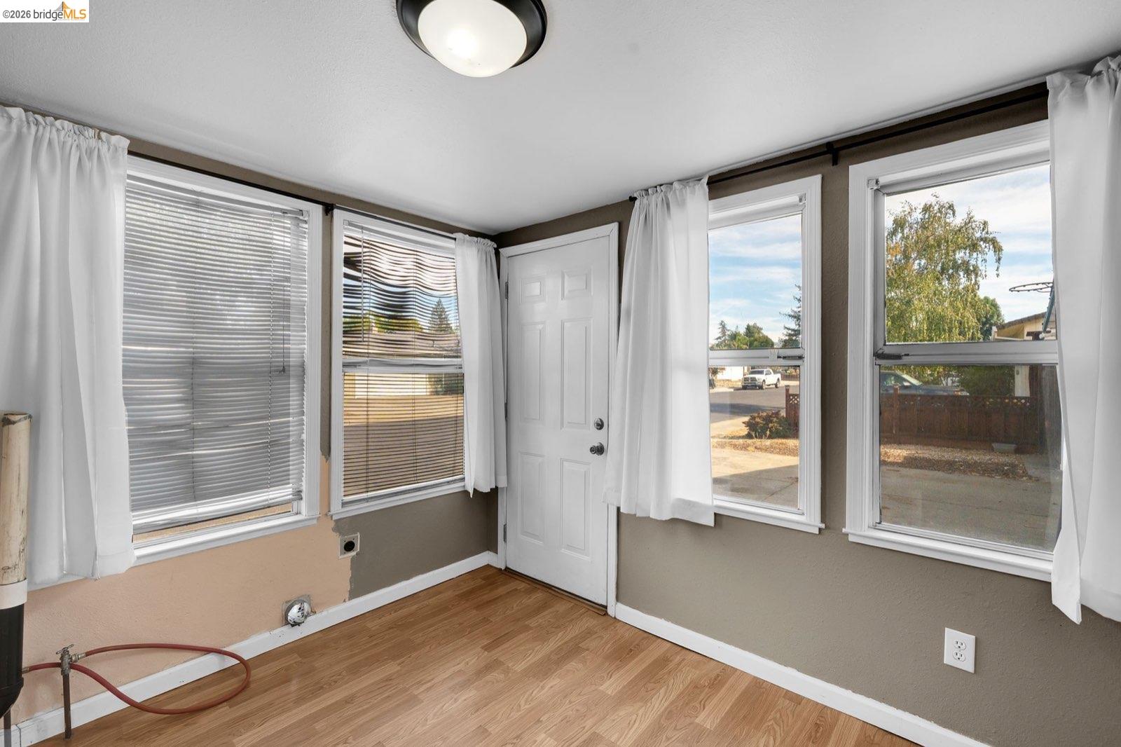 3742 Walnut Ave, Concord CA 94519 — photo 31