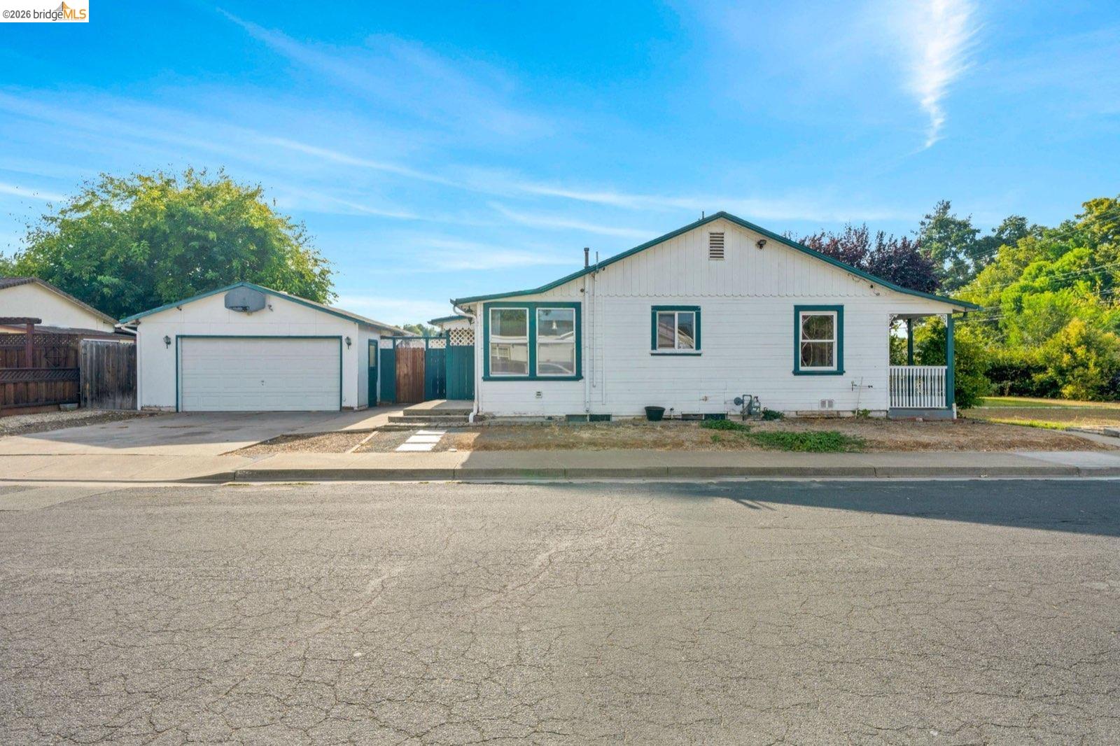 3742 Walnut Ave, Concord CA 94519 — photo 8
