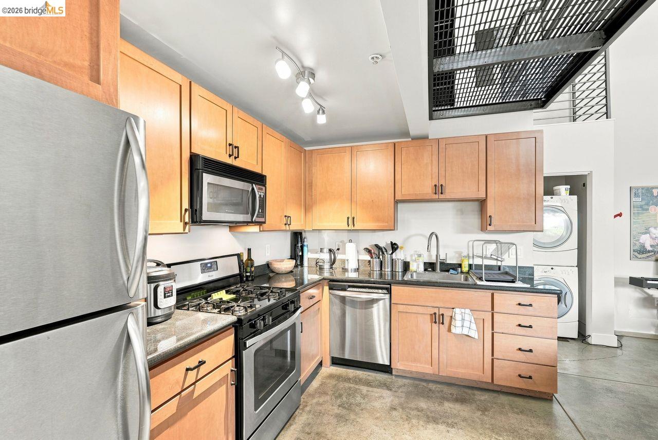 675 8Th St # 3, Oakland CA 94607 — photo 19