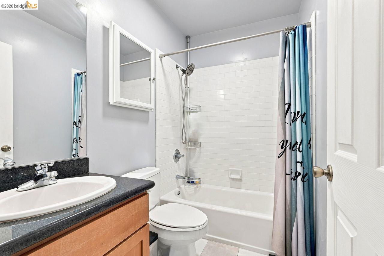 675 8Th St # 3, Oakland CA 94607 — photo 25