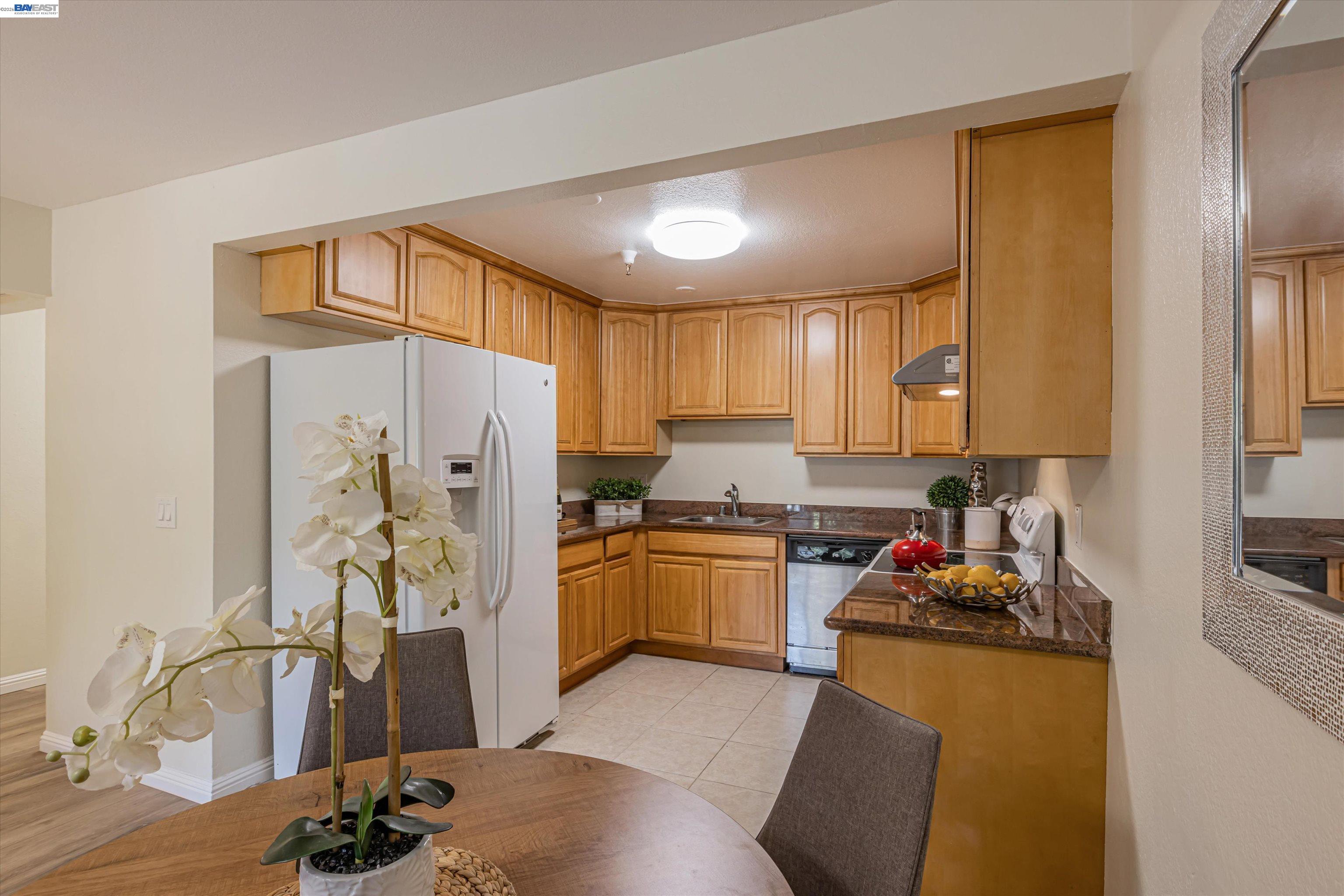 1775 Panda Way # 103, Hayward CA 94541 — photo 8